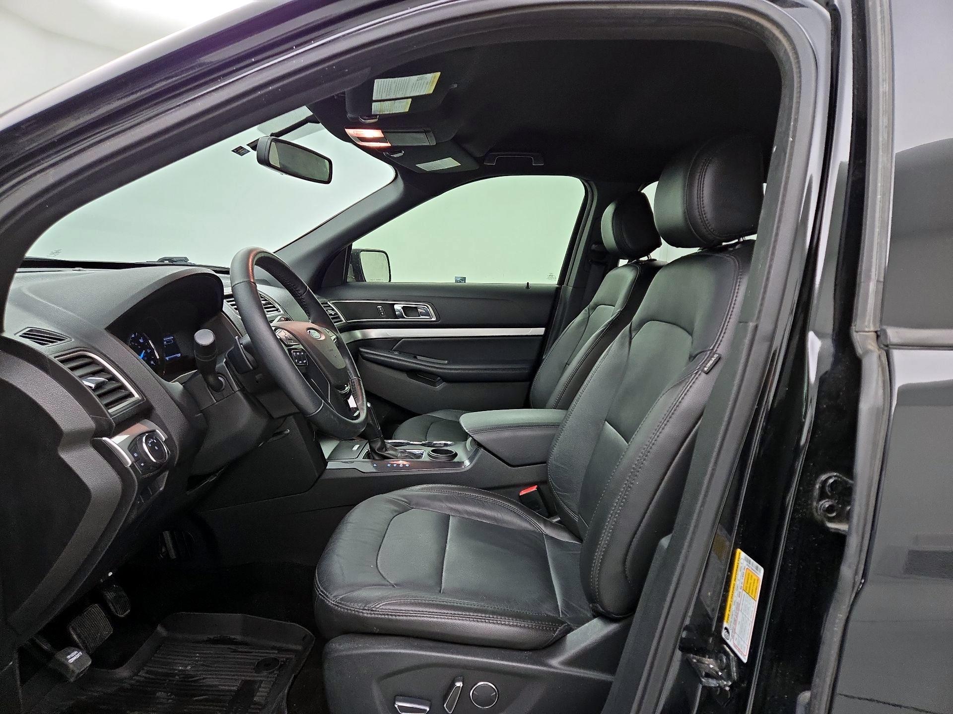 Thumbnail: 2017 Ford Explorer - 11