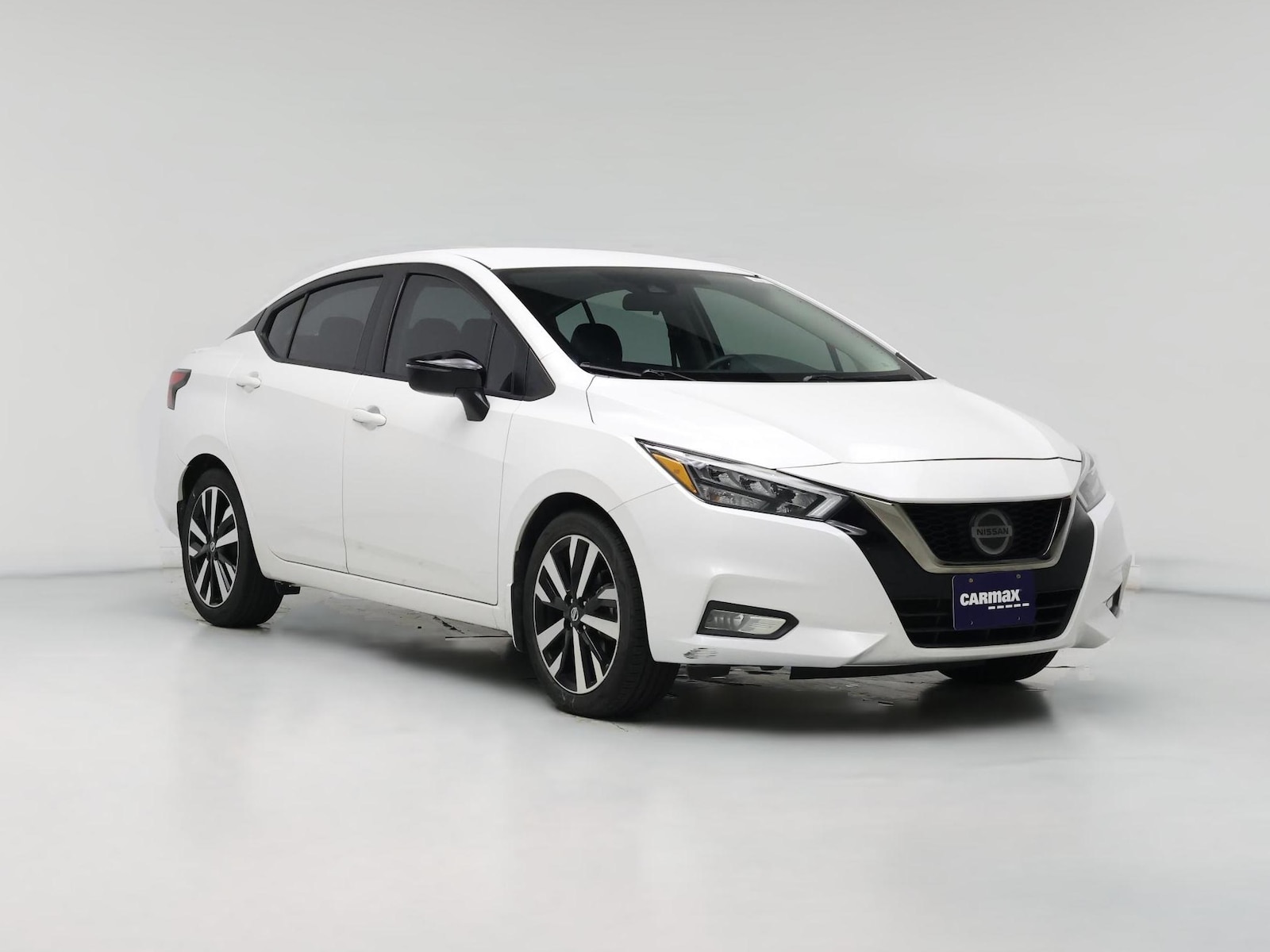 2021 Nissan Versa Sedan SR