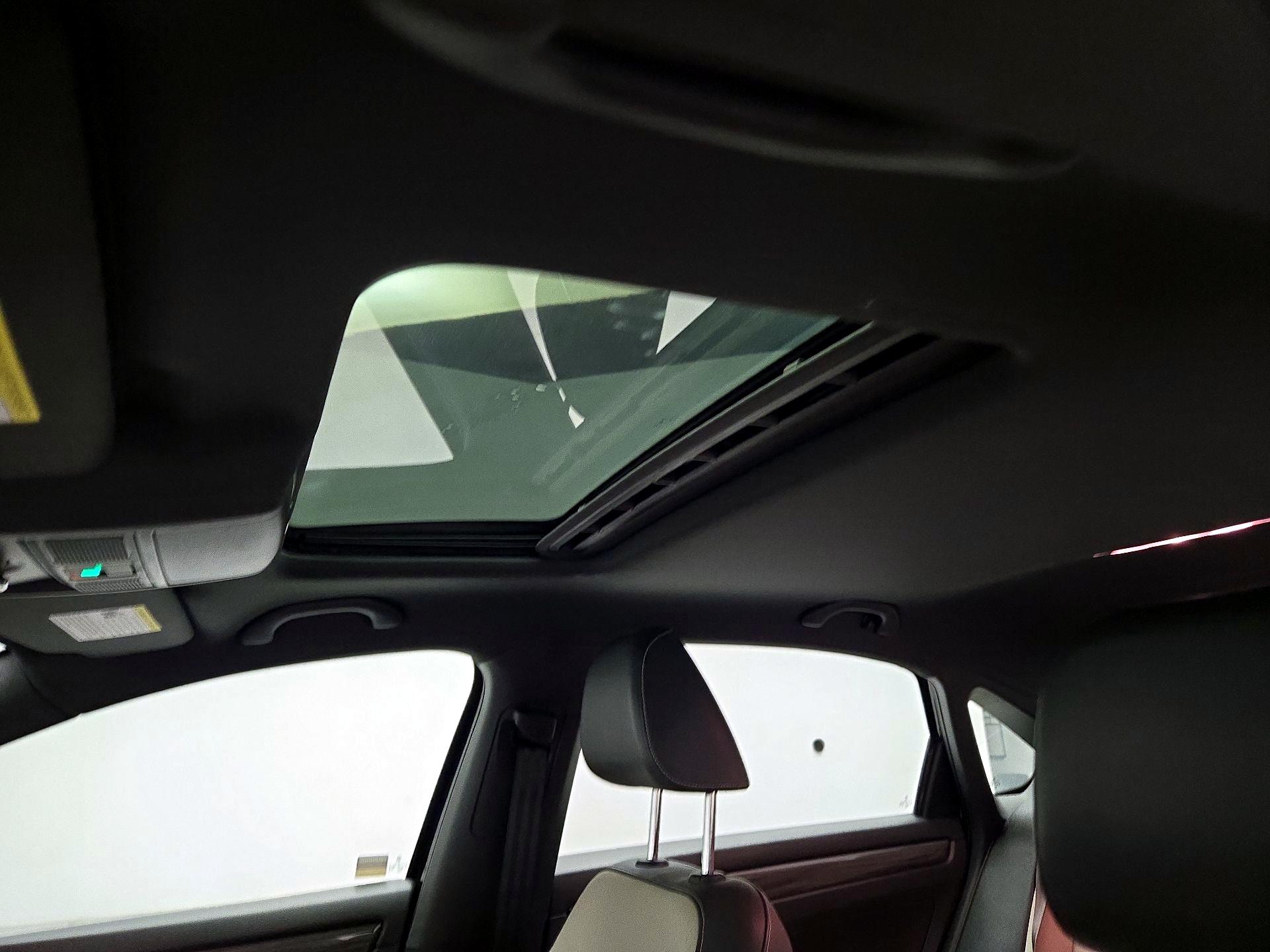 Thumbnail: 2021 Volkswagen Passat - 20