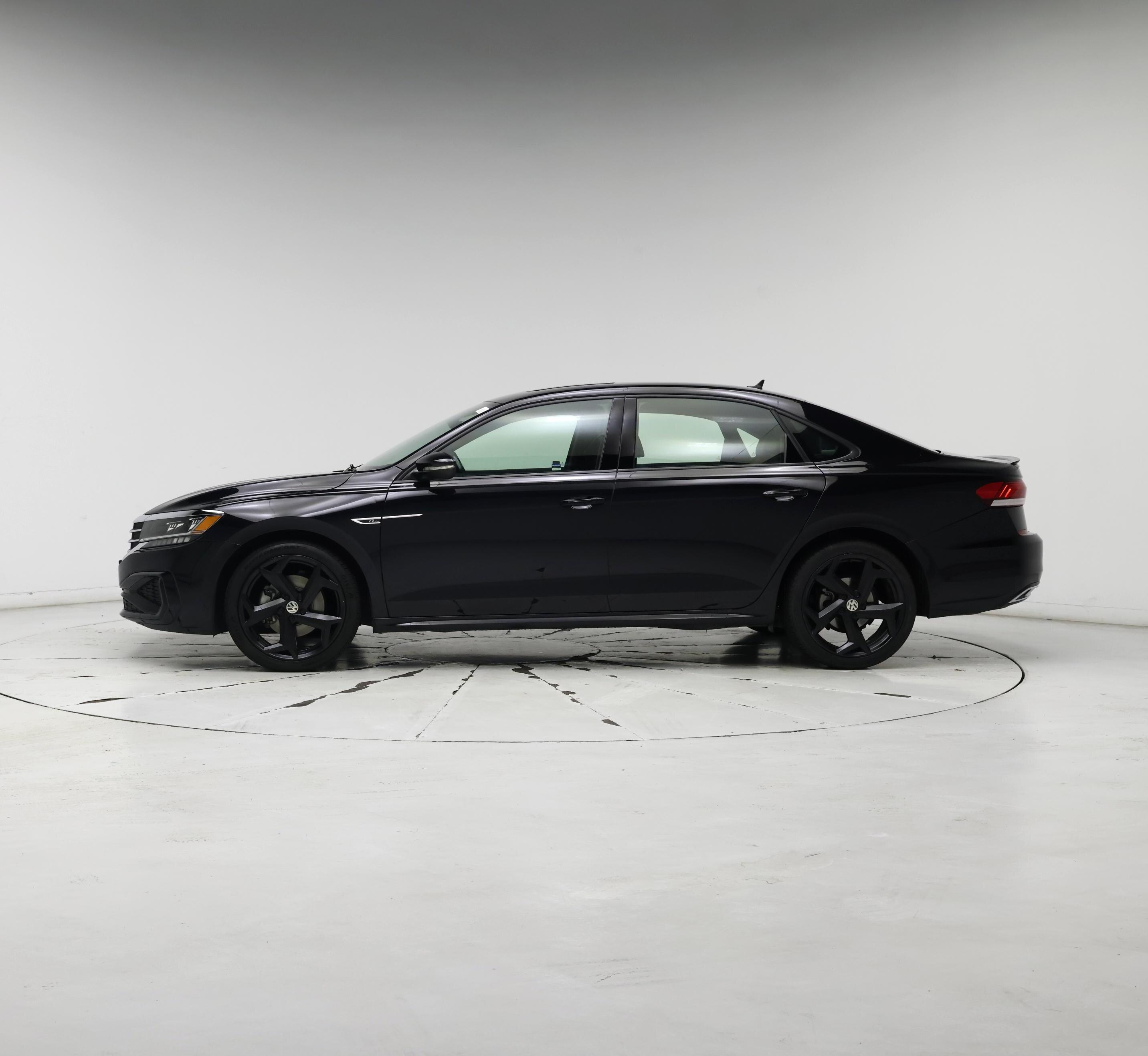 Thumbnail: 2021 Volkswagen Passat - 3