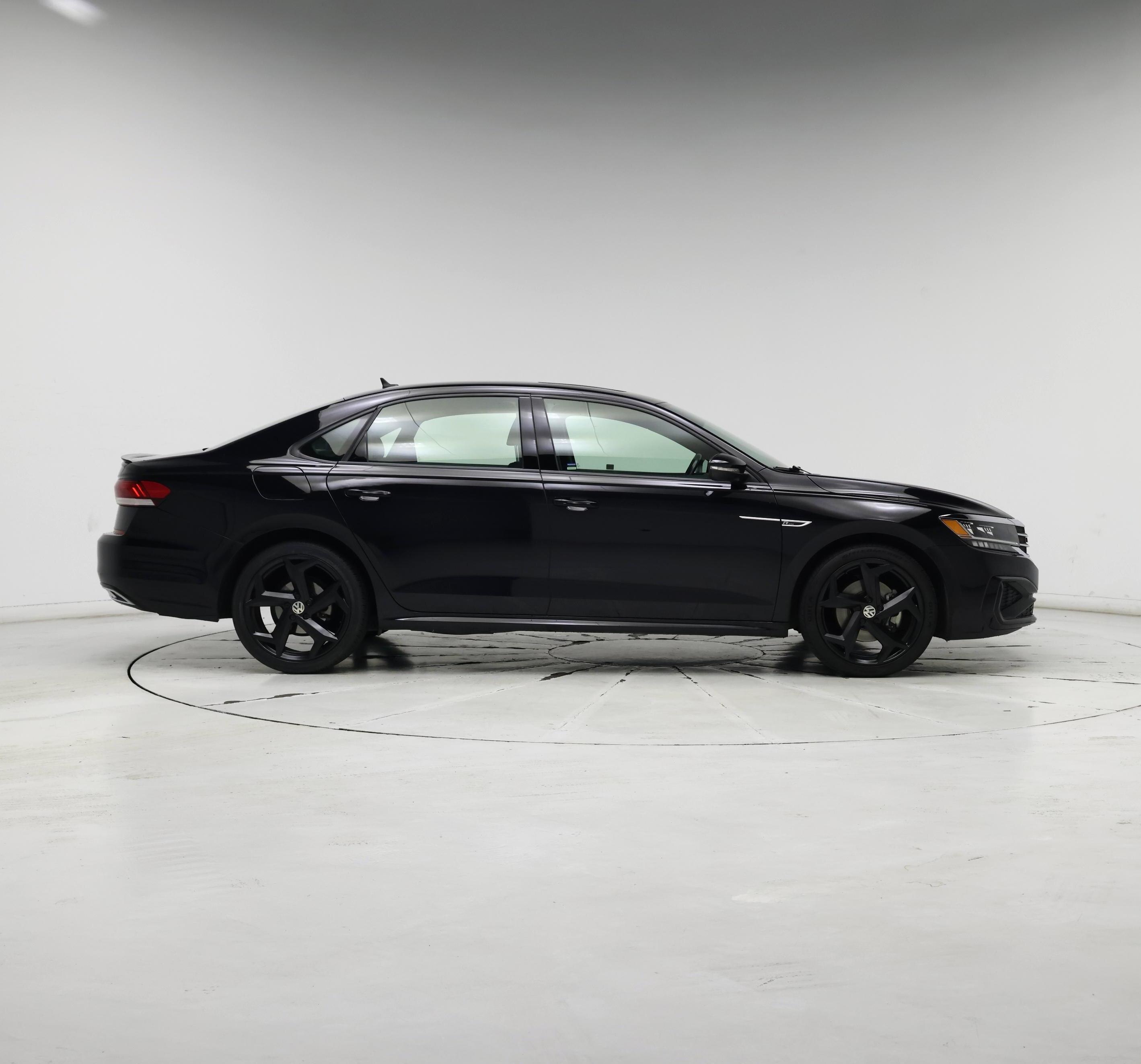 Thumbnail: 2021 Volkswagen Passat - 7