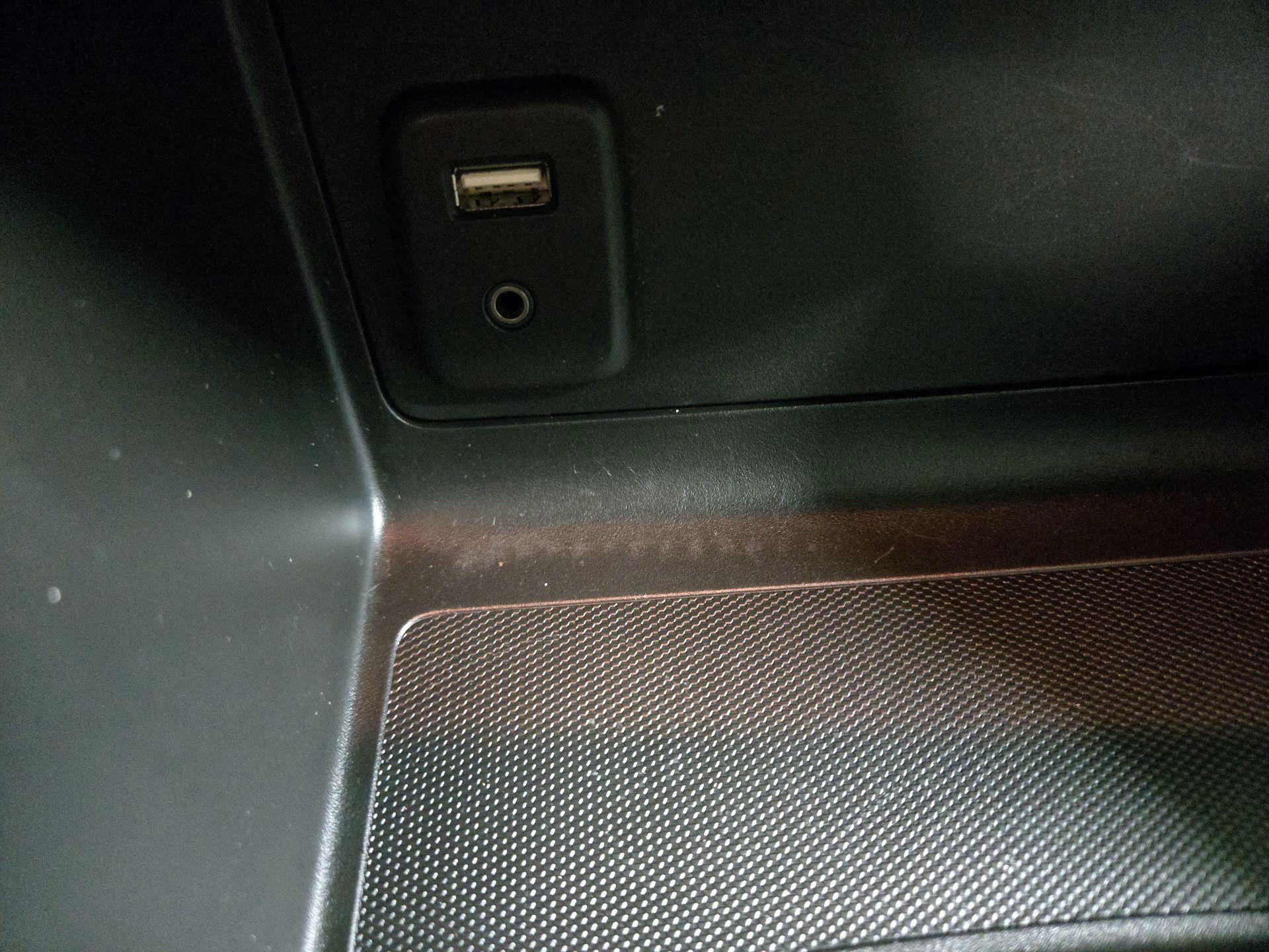 Thumbnail: 2016 GMC Canyon - 17