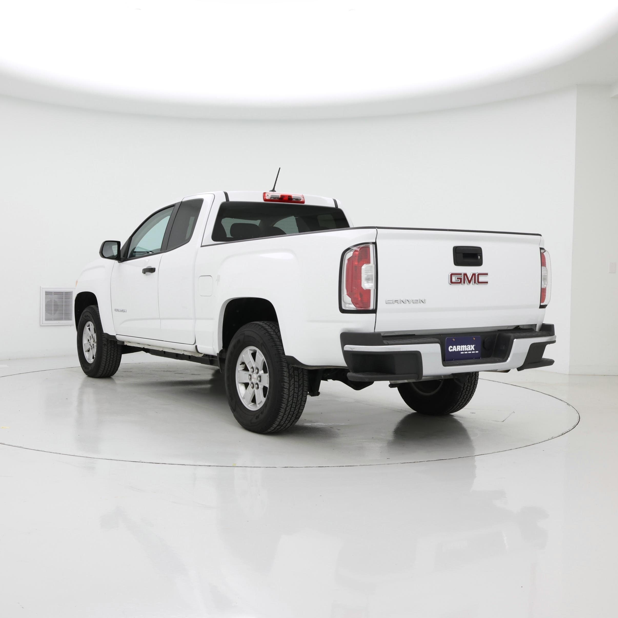 Thumbnail: 2016 GMC Canyon - 2