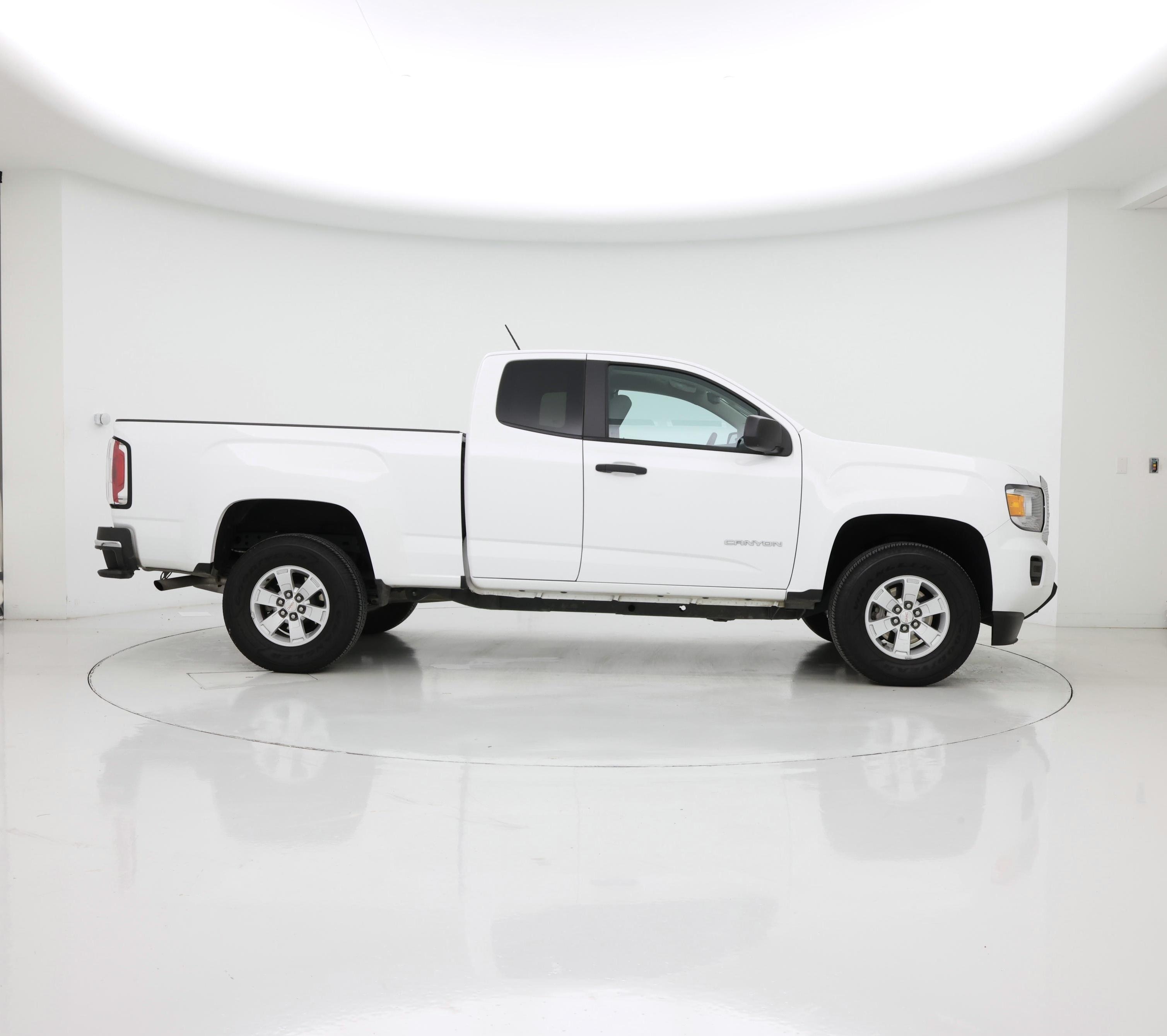 Thumbnail: 2016 GMC Canyon - 7