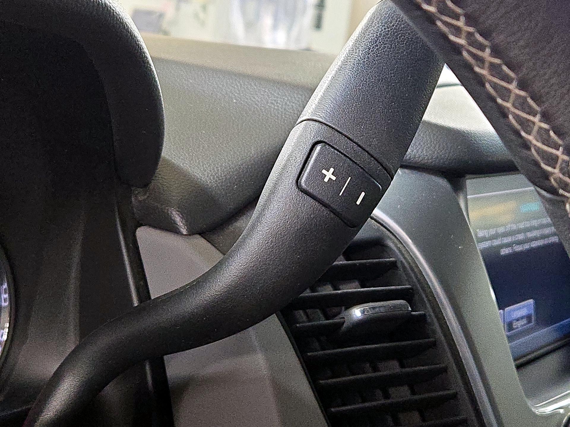 Thumbnail: 2016 Chevrolet Tahoe - 17