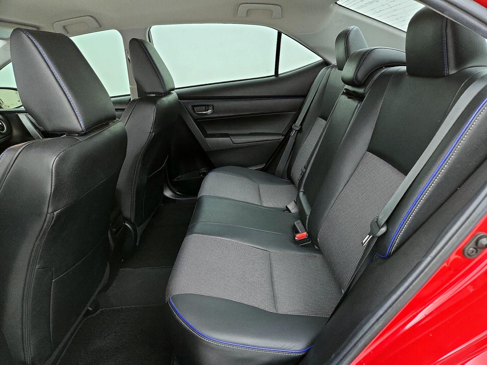 Thumbnail: 2019 Toyota Corolla - 19