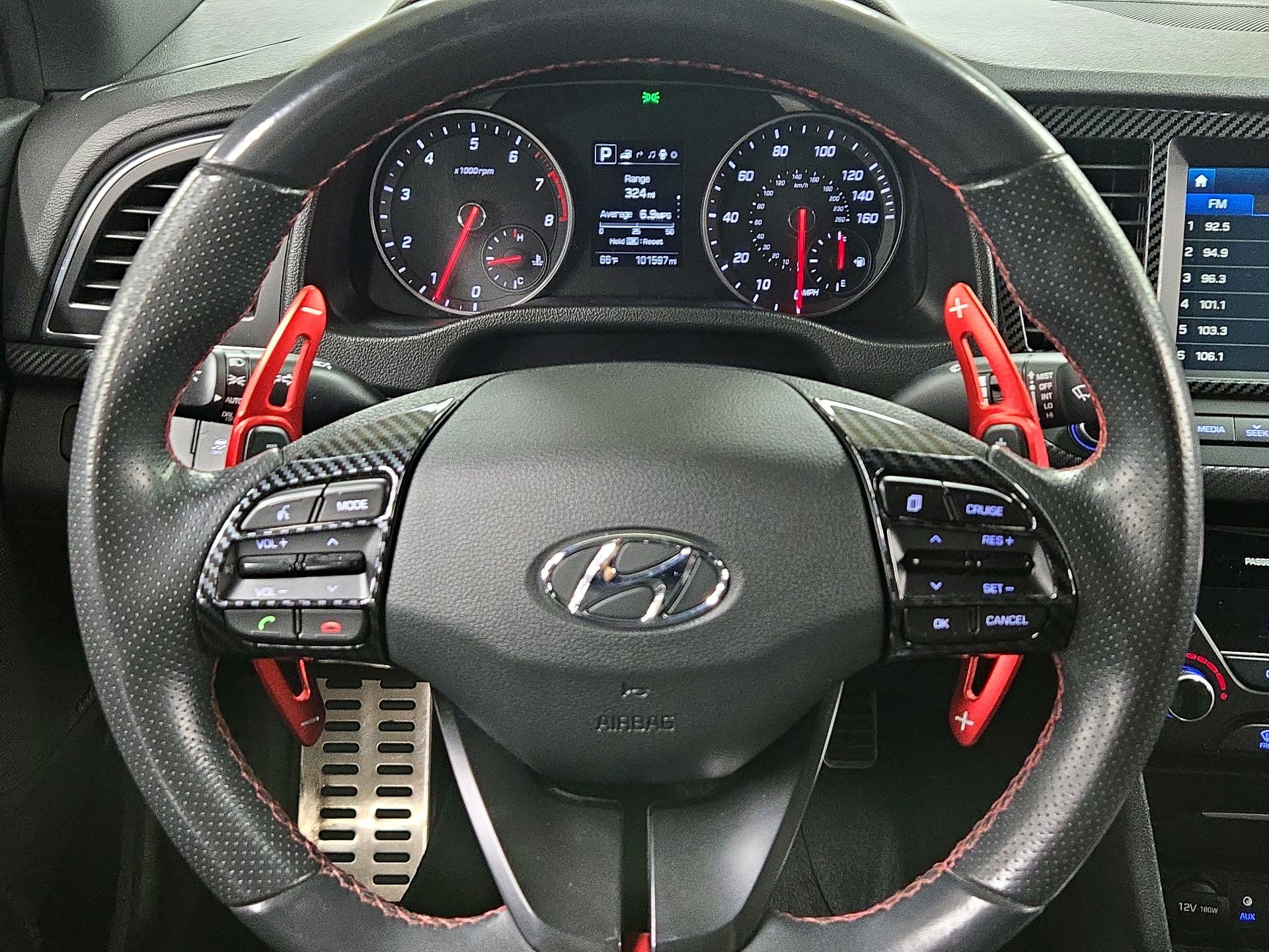 Thumbnail: 2018 Hyundai Elantra - 10