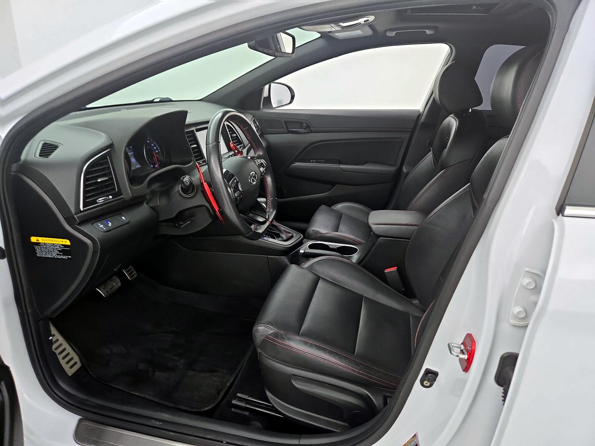 Thumbnail: 2018 Hyundai Elantra - 11