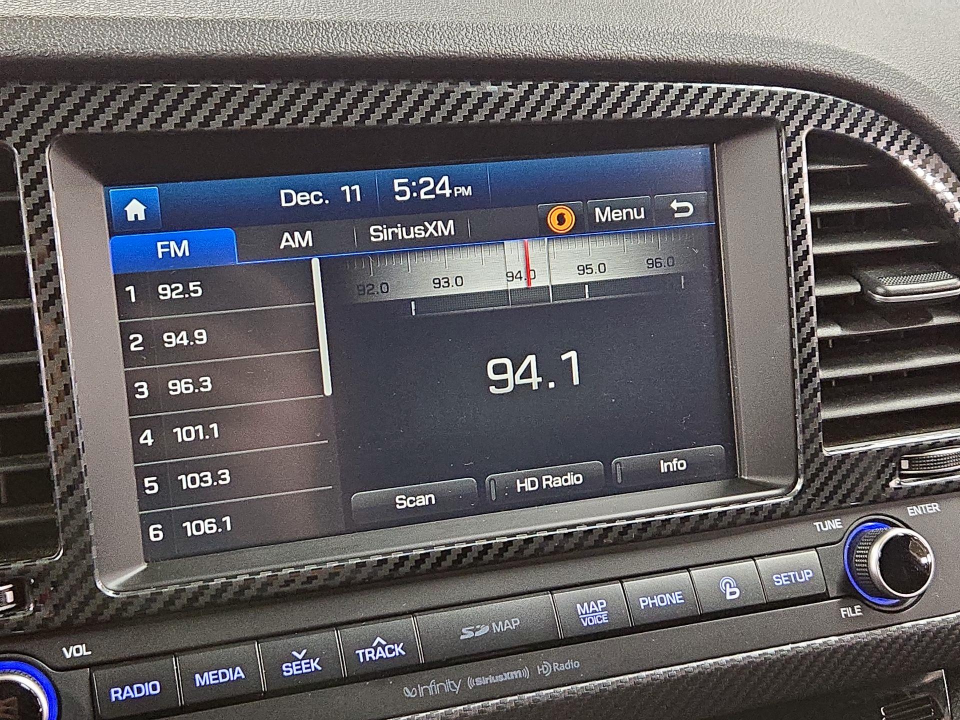 Thumbnail: 2018 Hyundai Elantra - 16