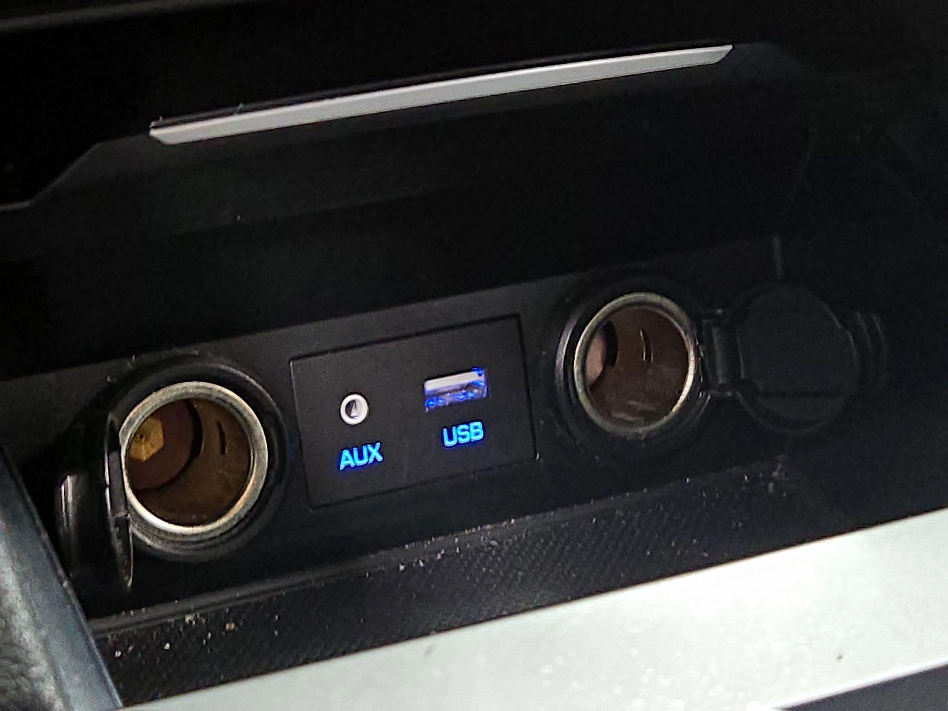 Thumbnail: 2018 Hyundai Elantra - 19