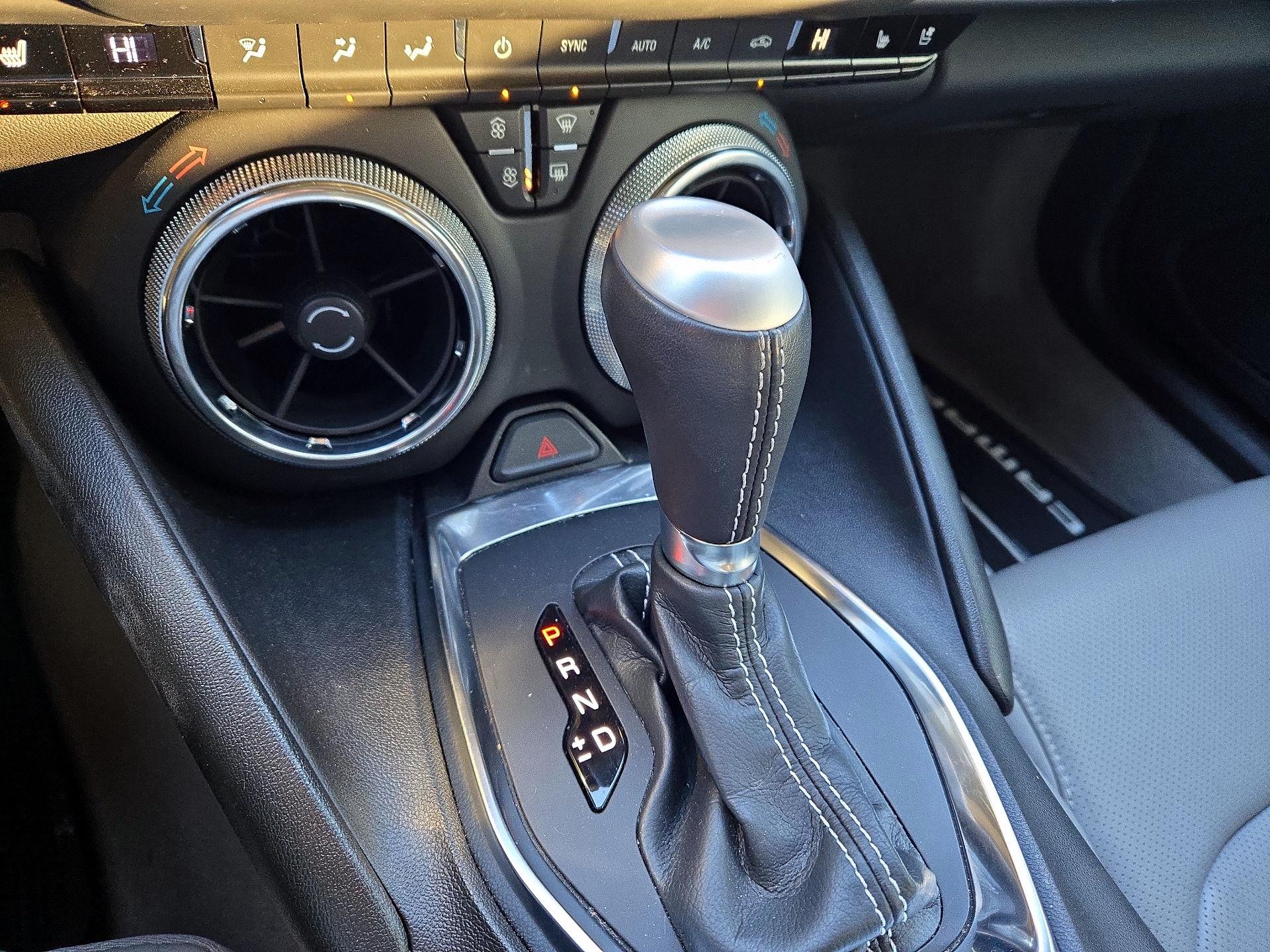 Thumbnail: 2022 Chevrolet Camaro - 17