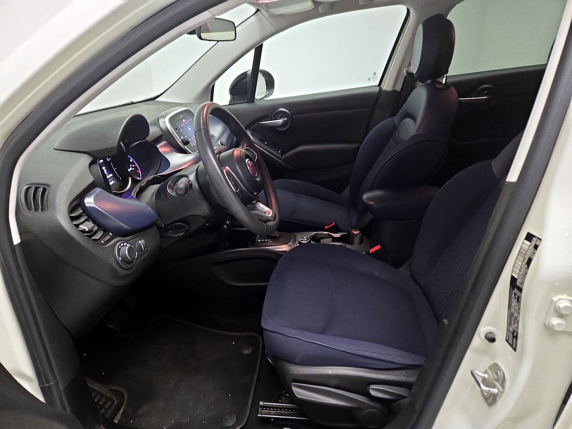 Thumbnail: 2022 Fiat 500X - 11