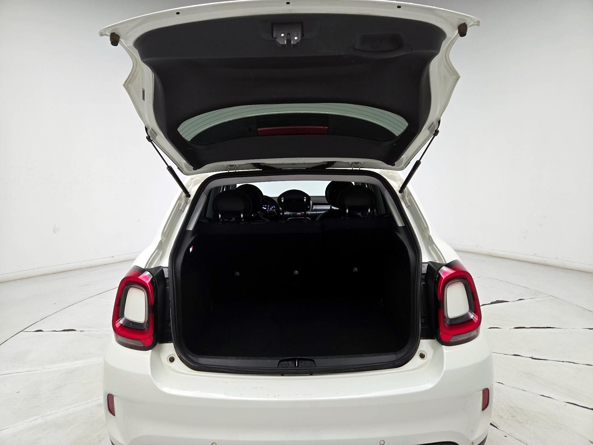 Thumbnail: 2022 Fiat 500X - 19