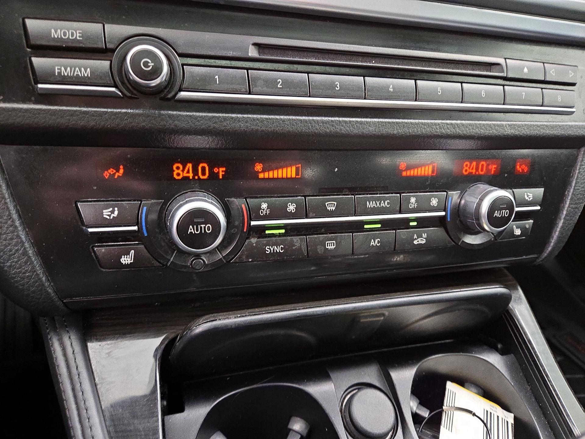 Thumbnail: 2016 BMW 5 Series - 16