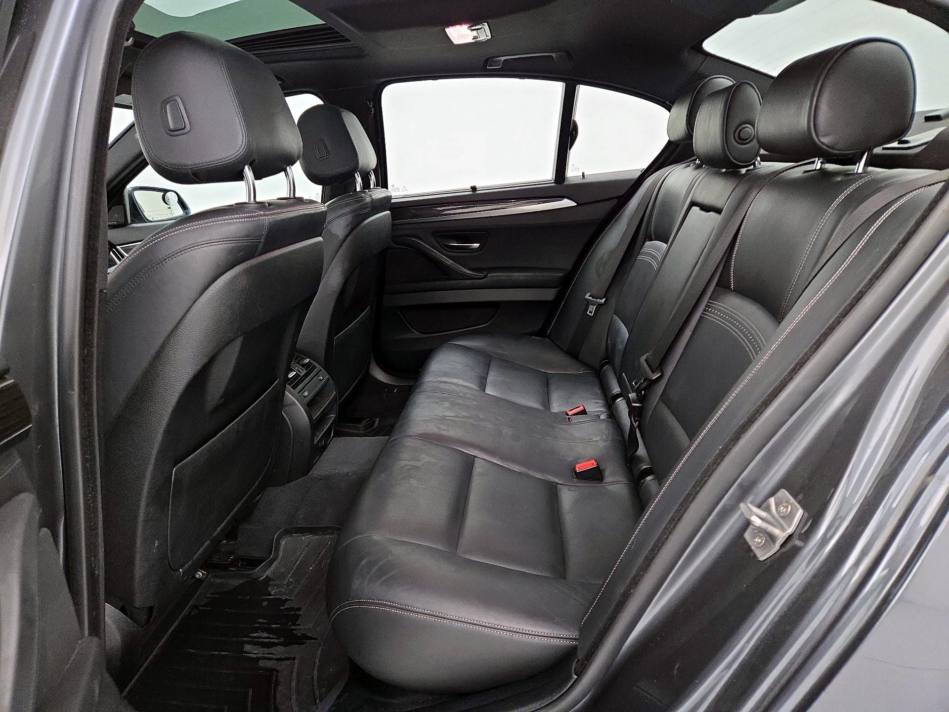 Thumbnail: 2016 BMW 5 Series - 20