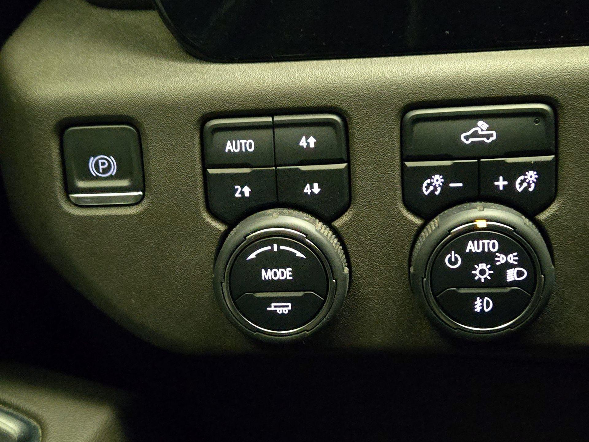 Thumbnail: 2023 Chevrolet Silverado 1500 - 13