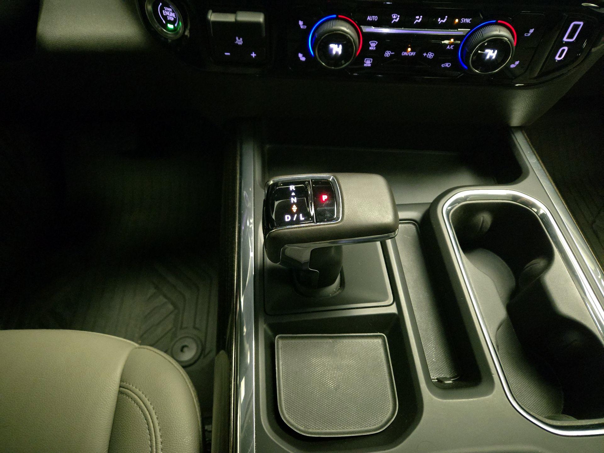 Thumbnail: 2023 Chevrolet Silverado 1500 - 17