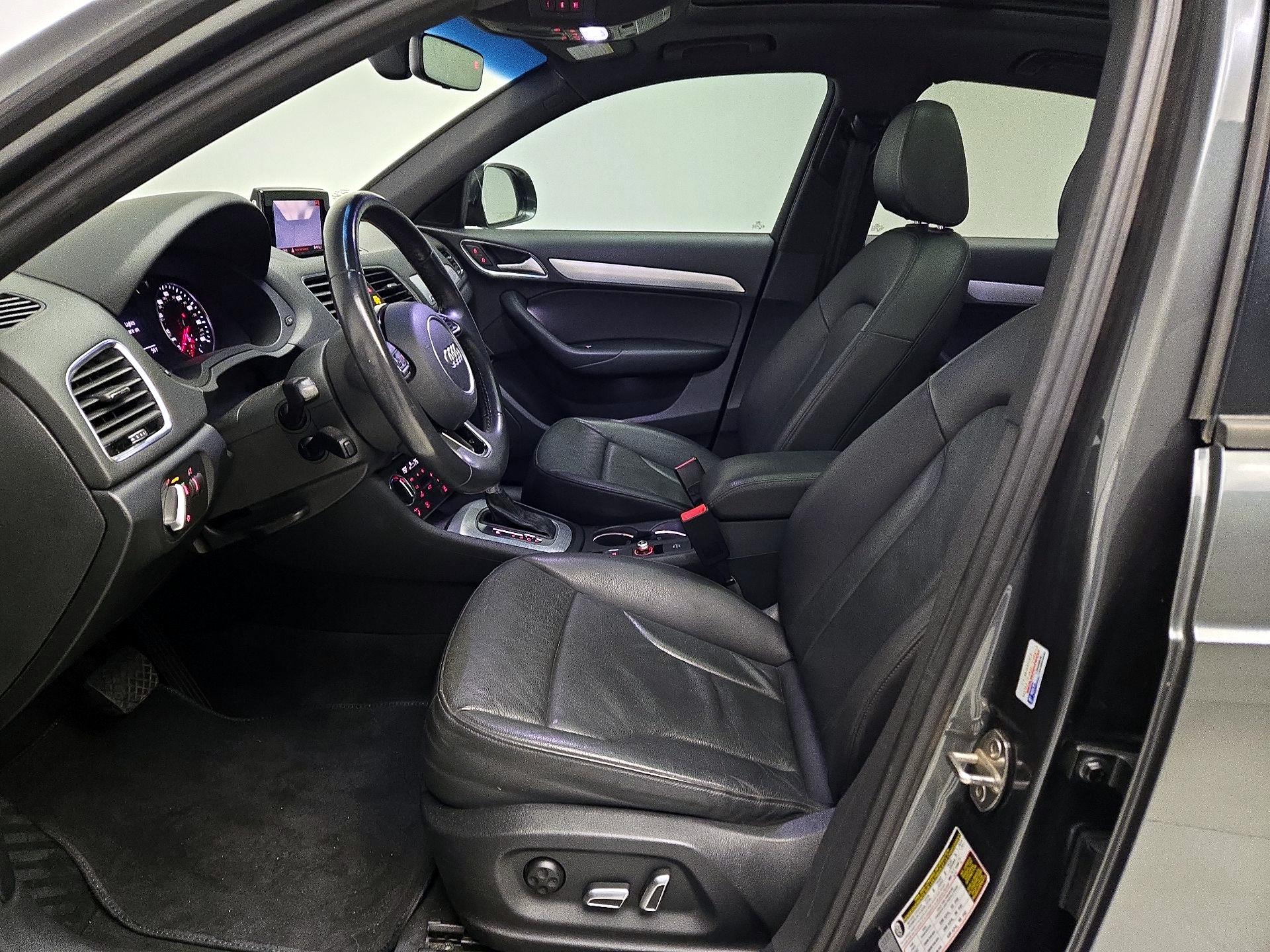 Thumbnail: 2018 Audi Q3 - 11