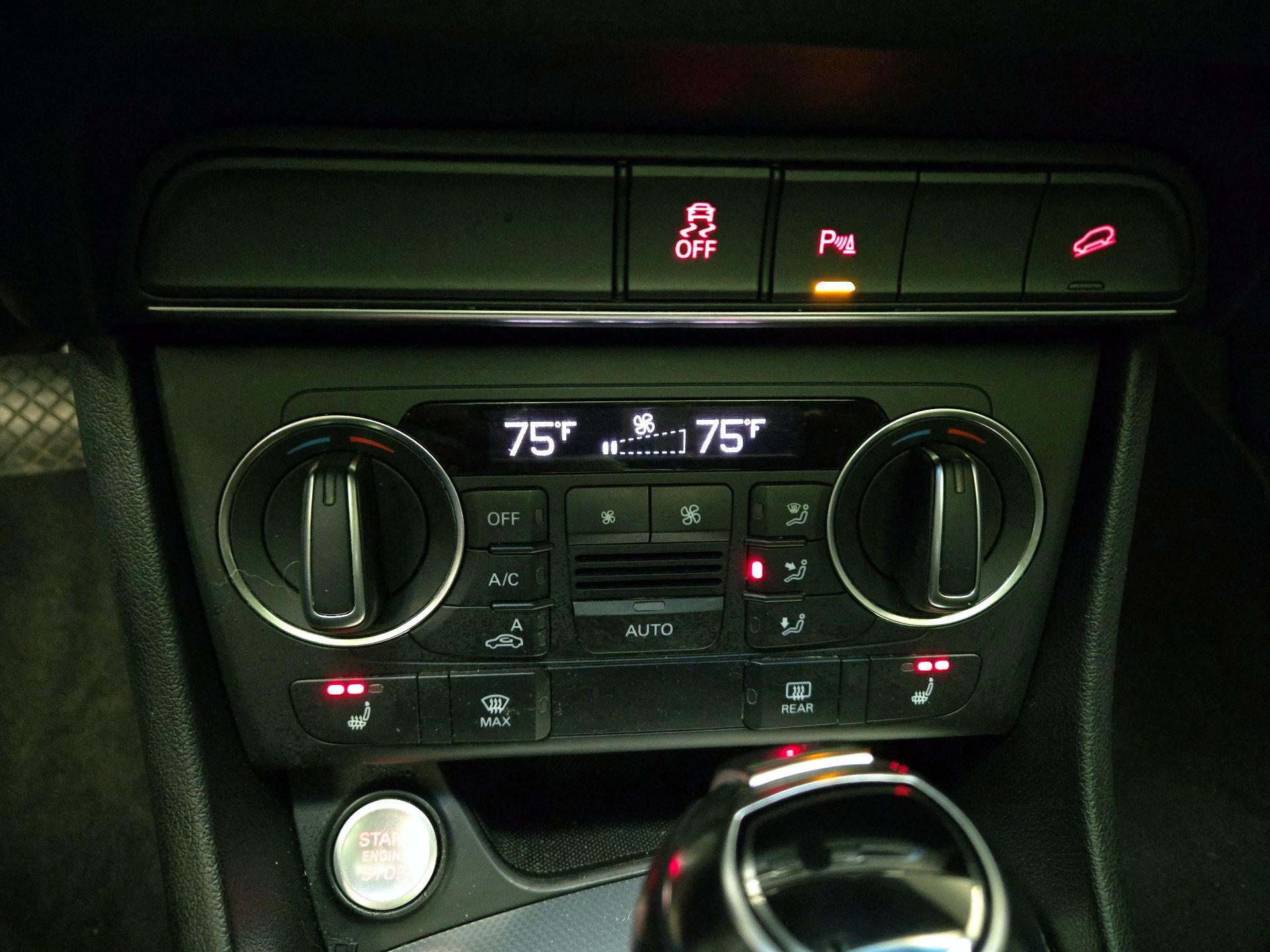 Thumbnail: 2018 Audi Q3 - 16