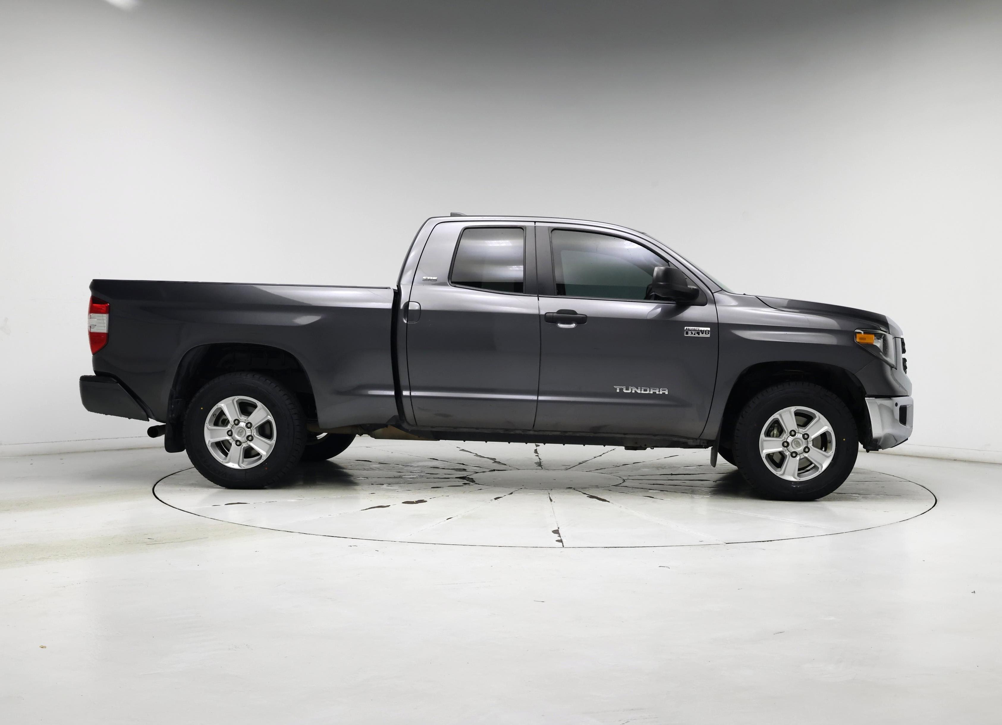 Thumbnail: 2021 Toyota Tundra - 7