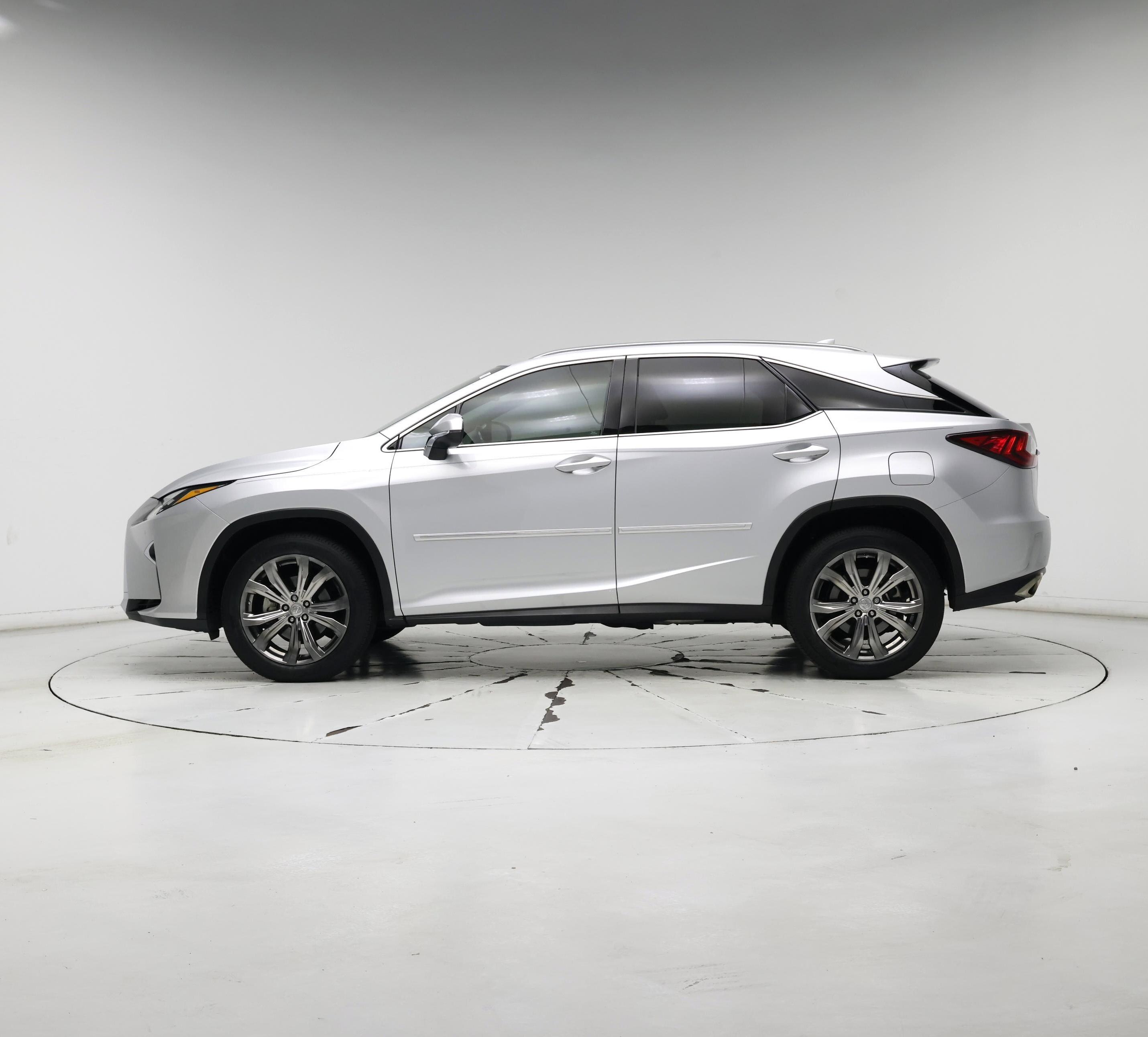 Thumbnail: 2017 Lexus RX - 3