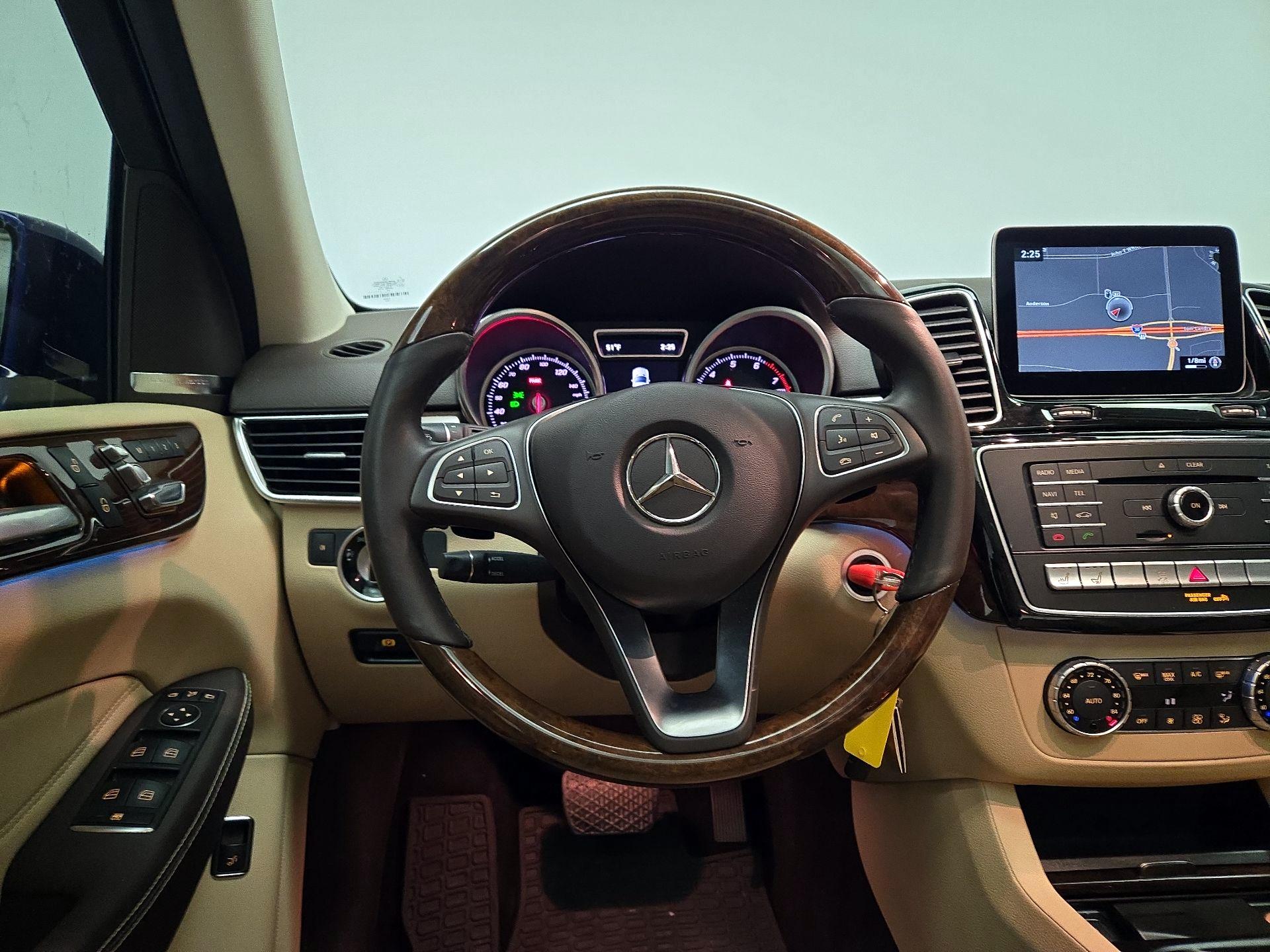 Thumbnail: 2018 Mercedes-Benz GLE - 10