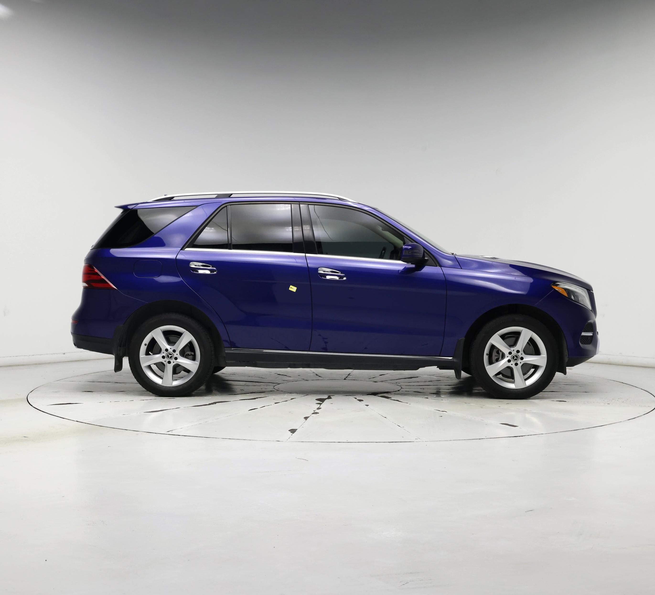 Thumbnail: 2018 Mercedes-Benz GLE - 7