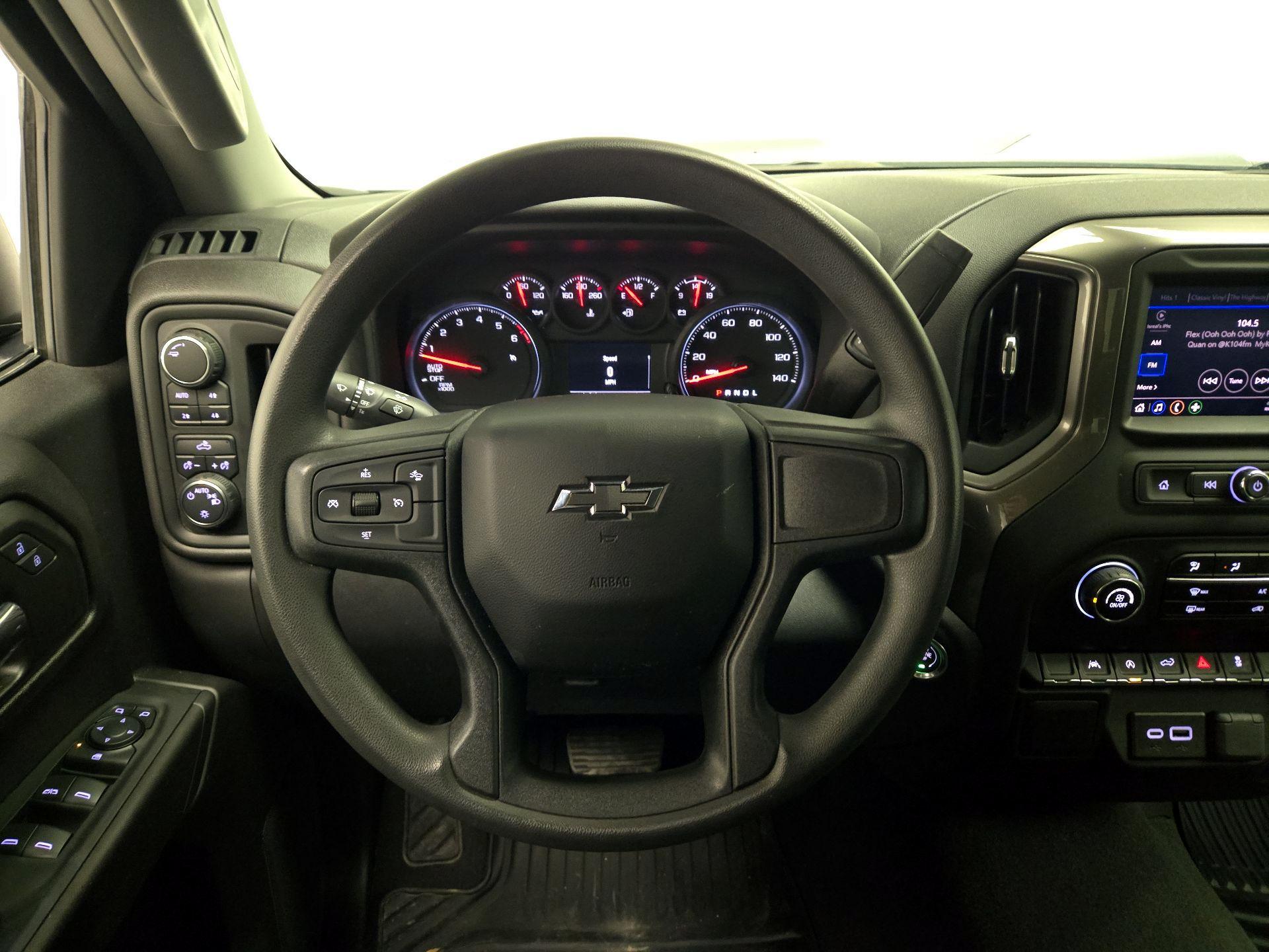 Thumbnail: 2024 Chevrolet Silverado 1500 - 10