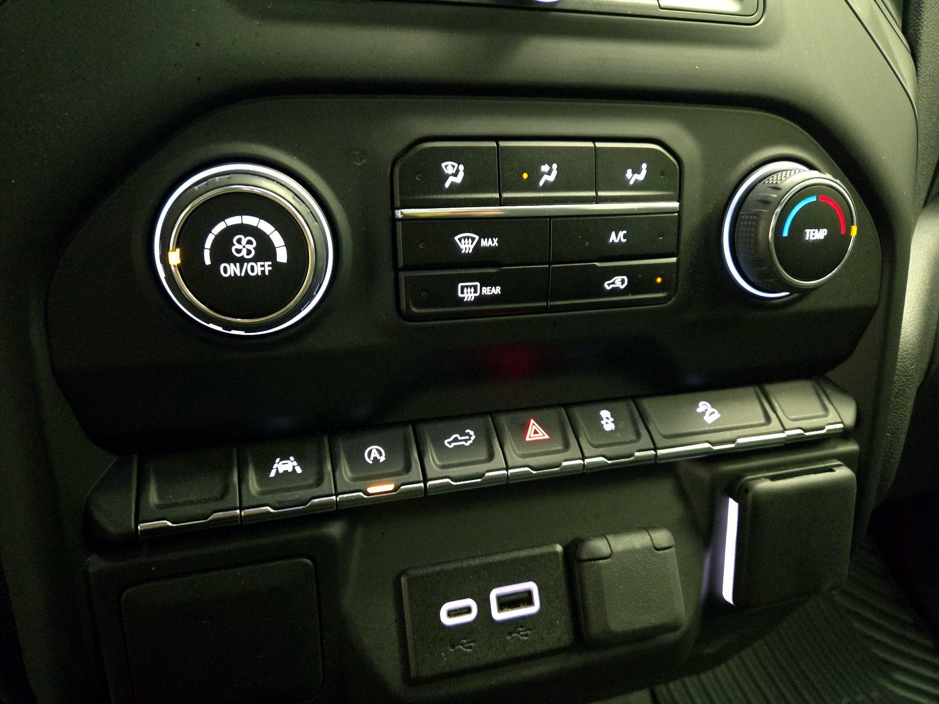 Thumbnail: 2024 Chevrolet Silverado 1500 - 16