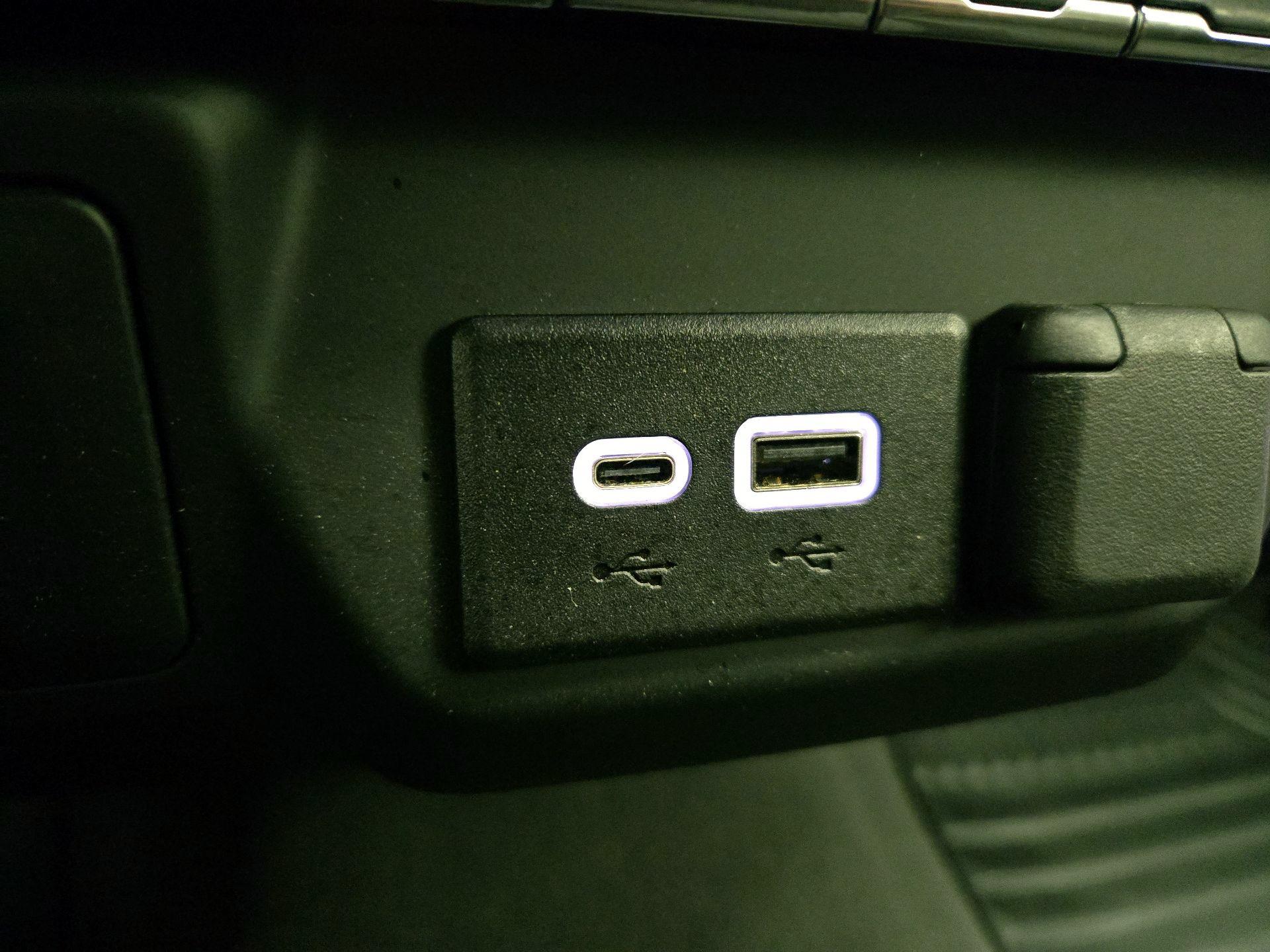 Thumbnail: 2024 Chevrolet Silverado 1500 - 18