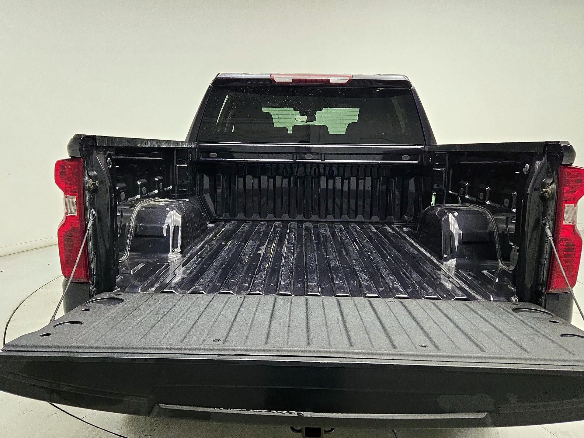 Thumbnail: 2024 Chevrolet Silverado 1500 - 20