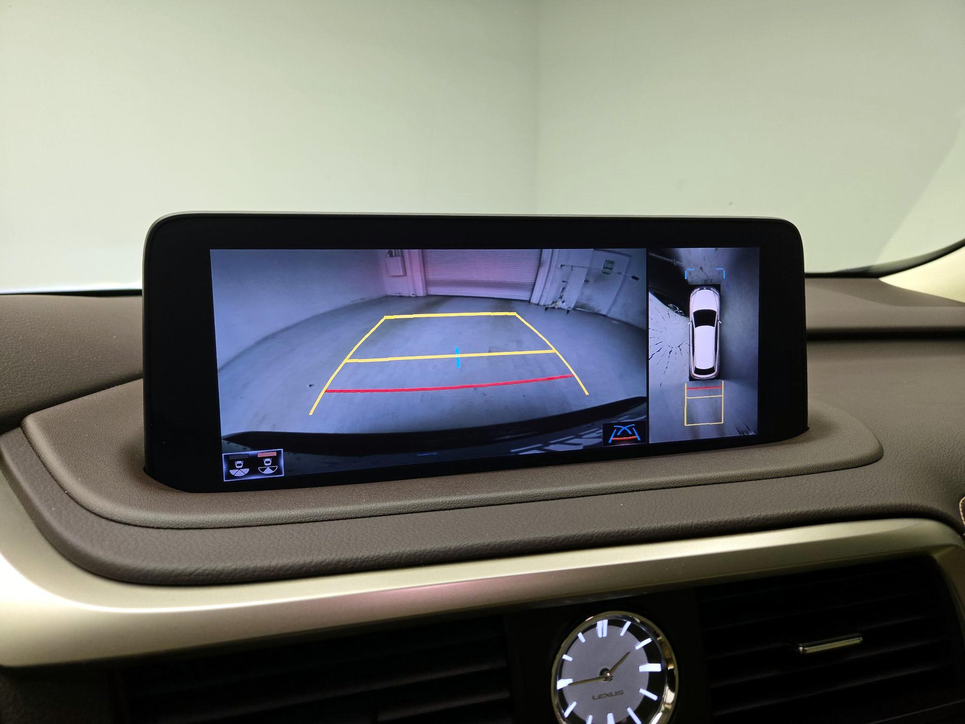 Thumbnail: 2020 Lexus RX - 13