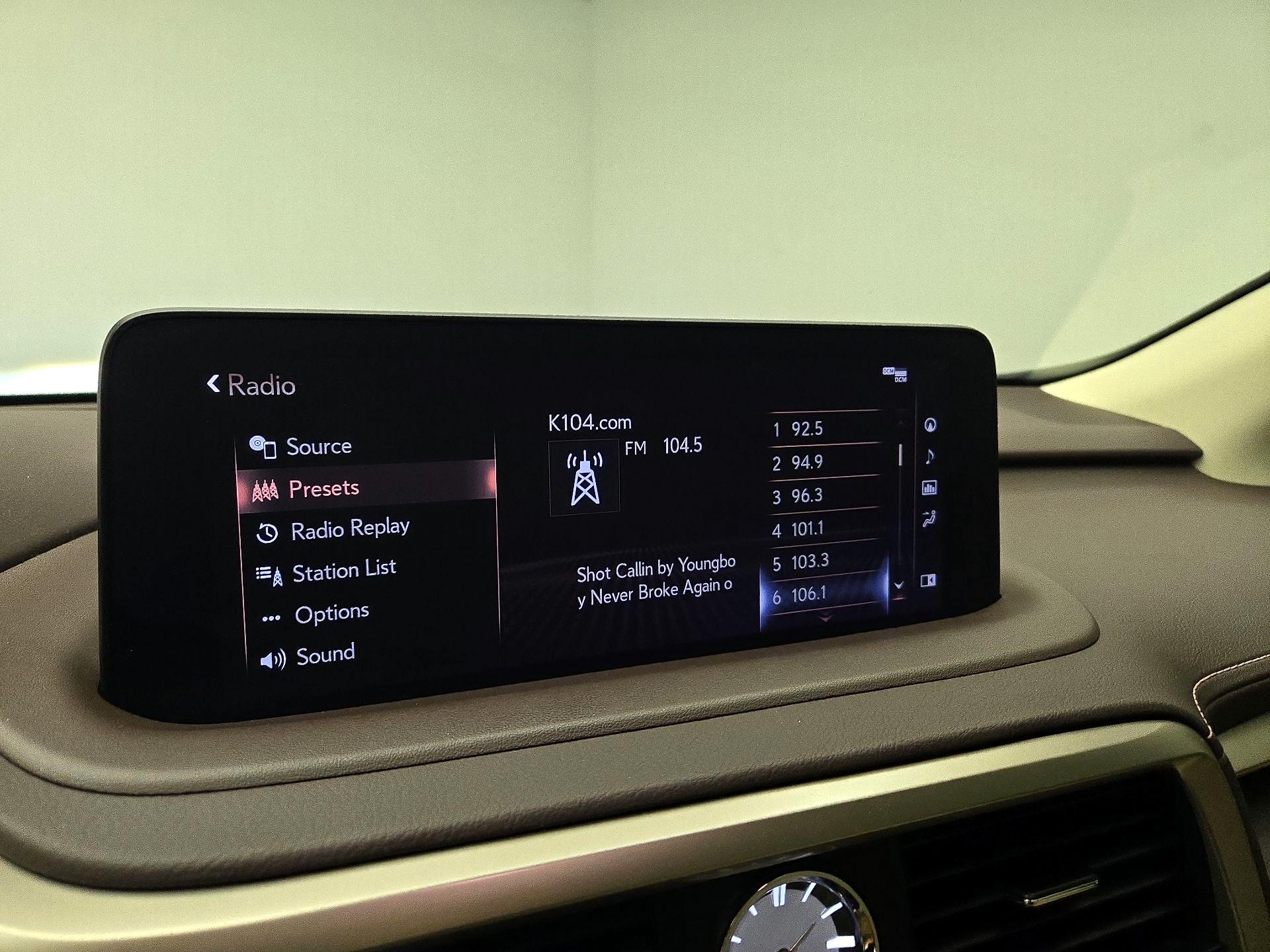 Thumbnail: 2020 Lexus RX - 14