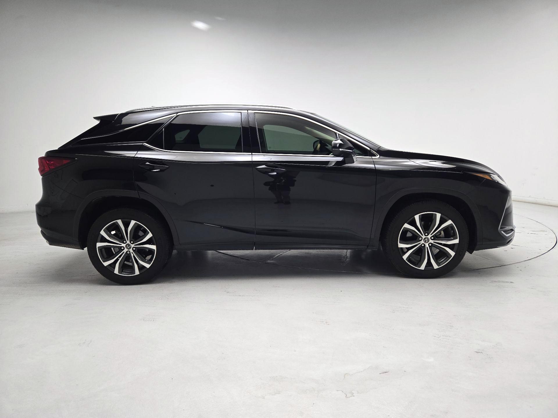 Thumbnail: 2020 Lexus RX - 4