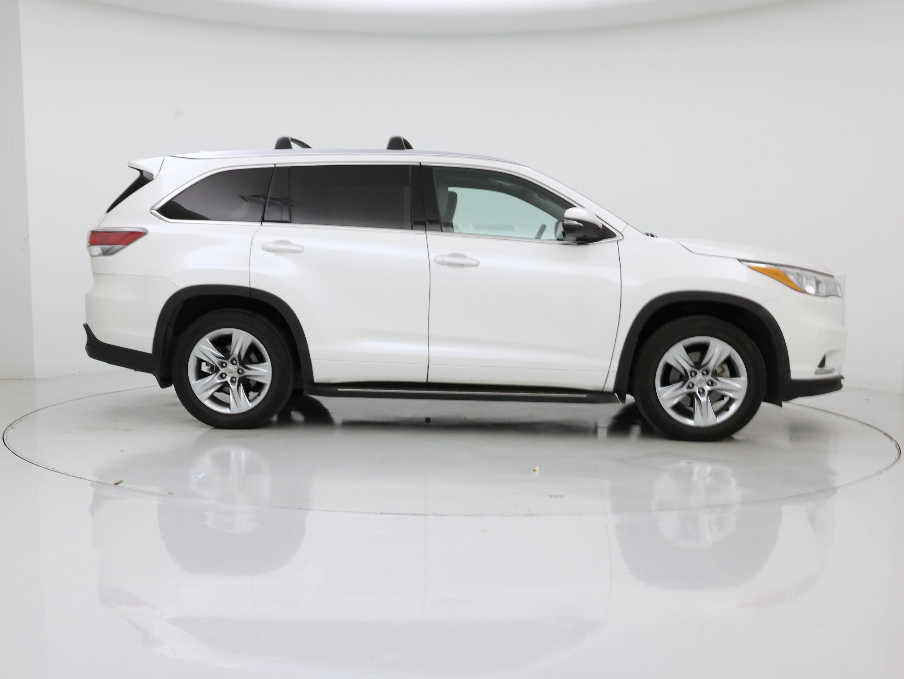 Thumbnail: 2015 Toyota Highlander - 7