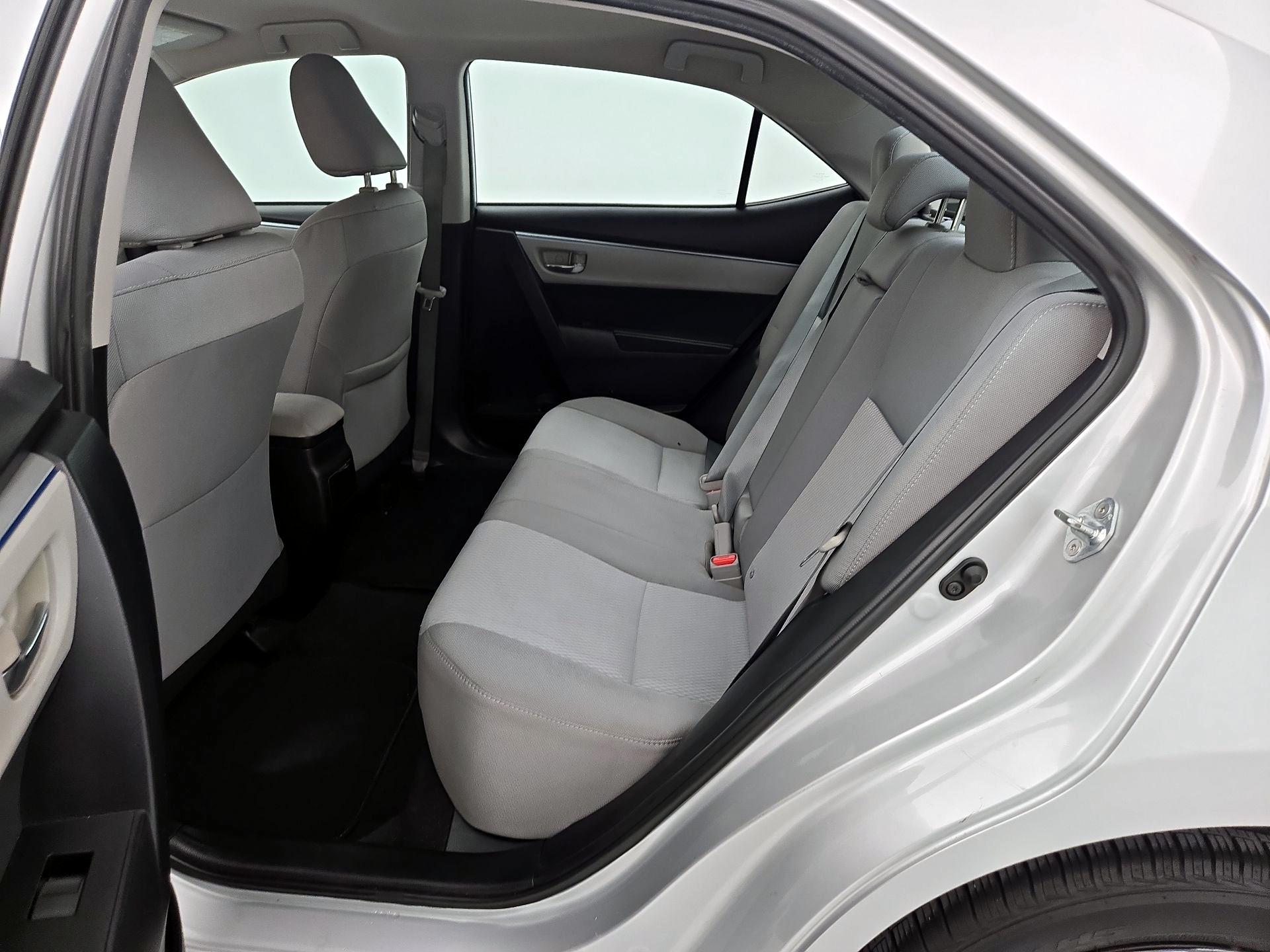 Thumbnail: 2015 Toyota Corolla - 19