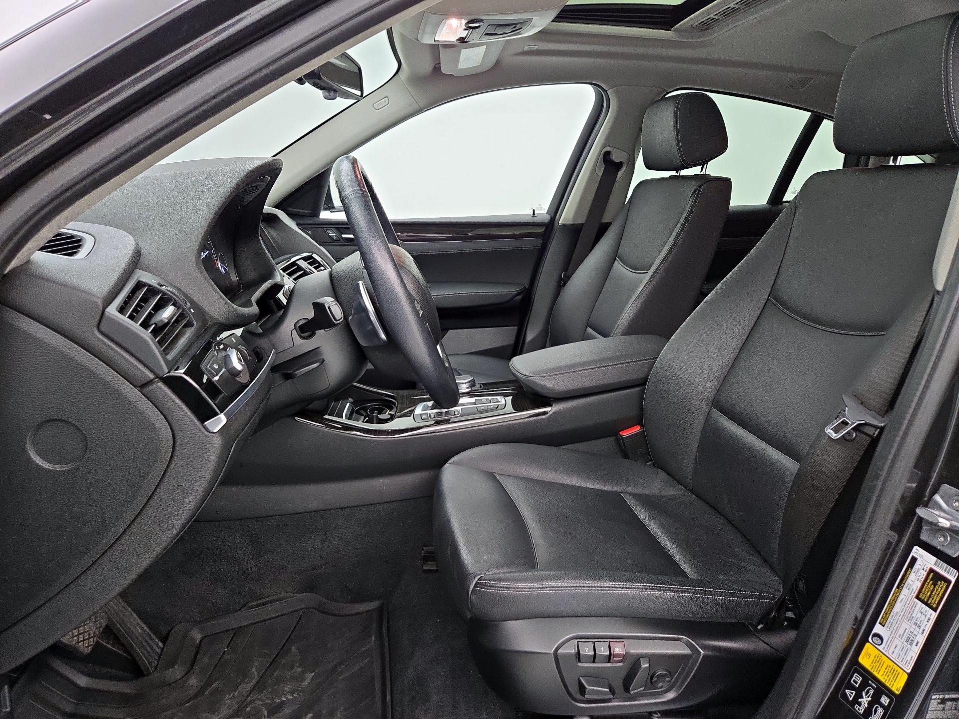 Thumbnail: 2016 BMW X4 - 11