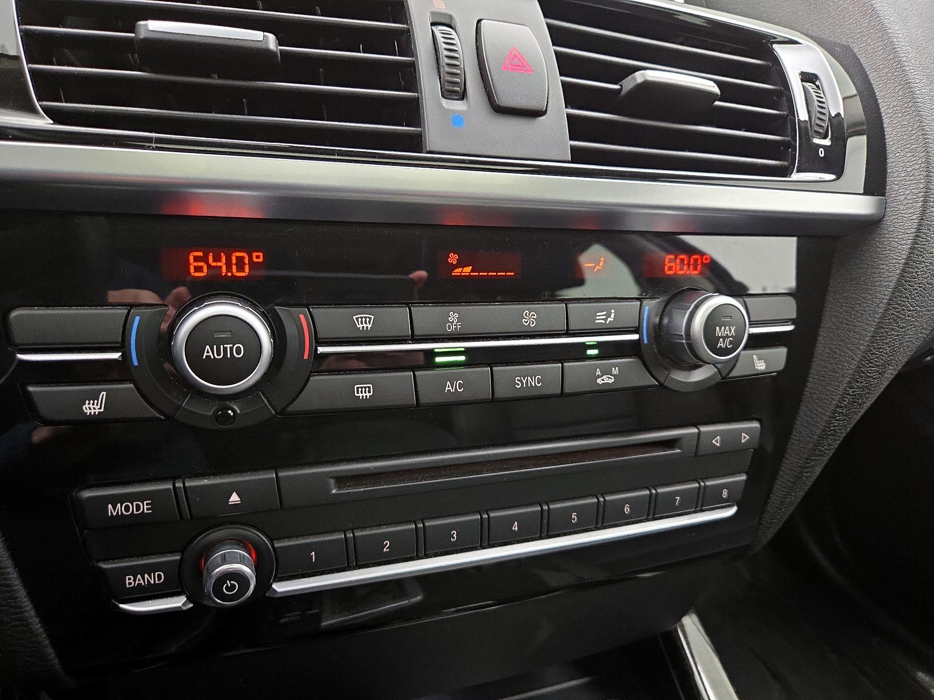 Thumbnail: 2016 BMW X4 - 17