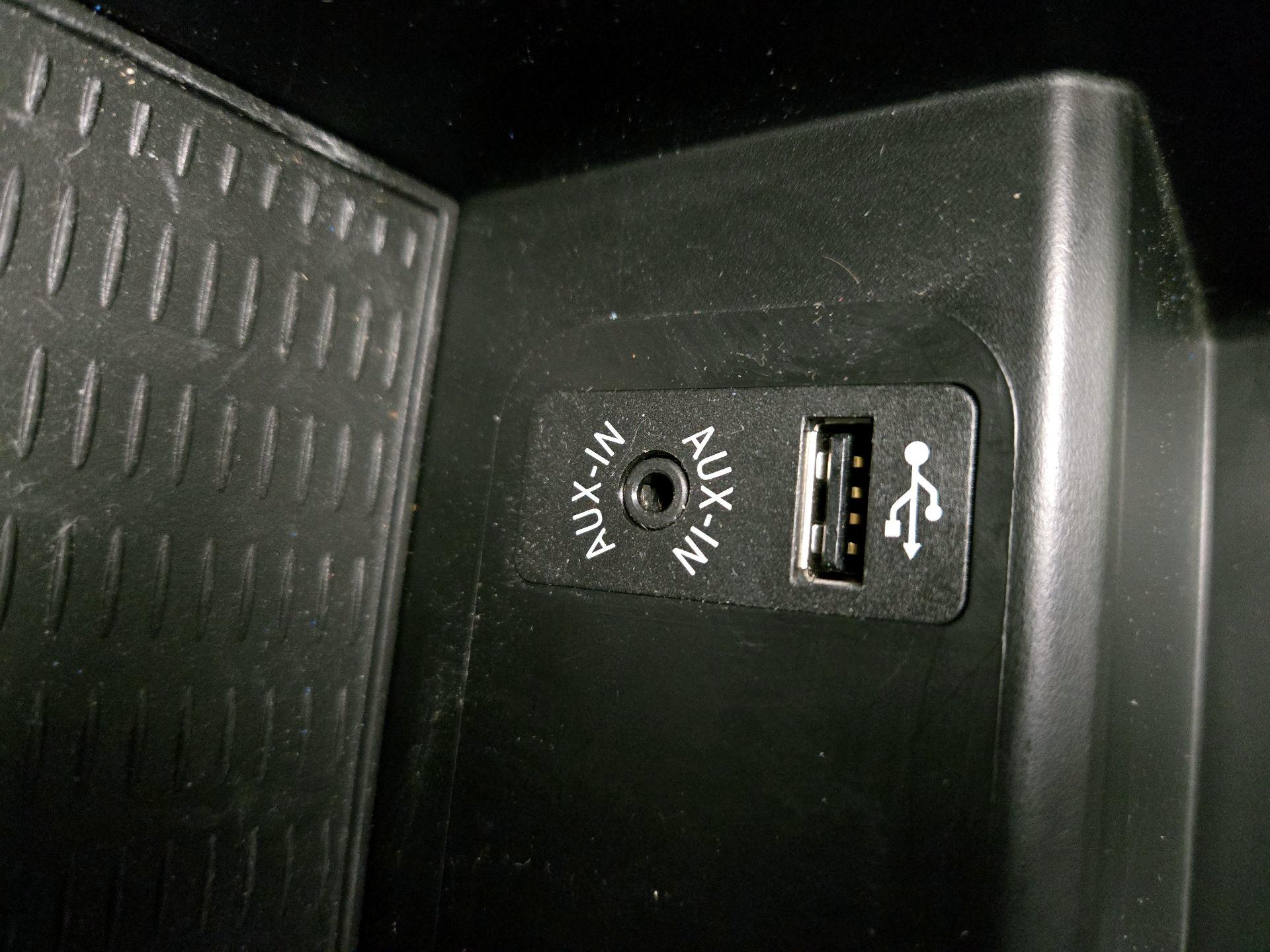 Thumbnail: 2016 BMW X4 - 19