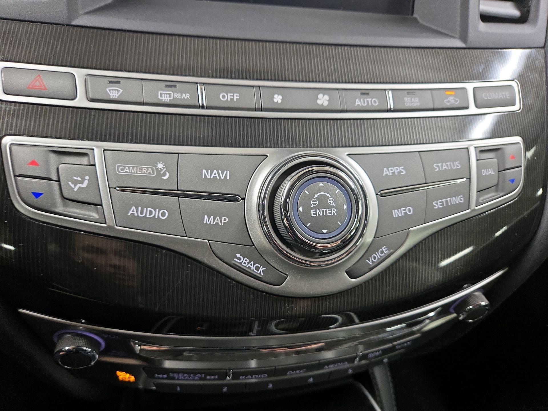 Thumbnail: 2018 INFINITI QX60 - 16