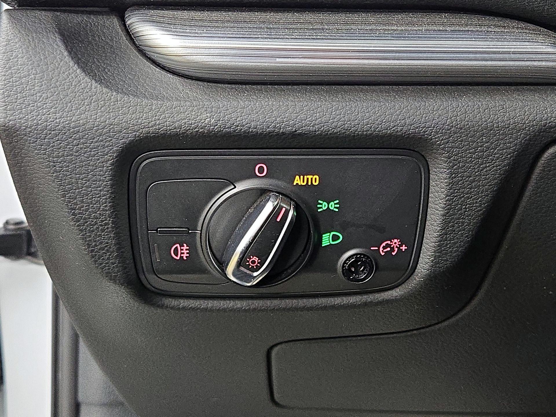 Thumbnail: 2015 Audi A3 - 13