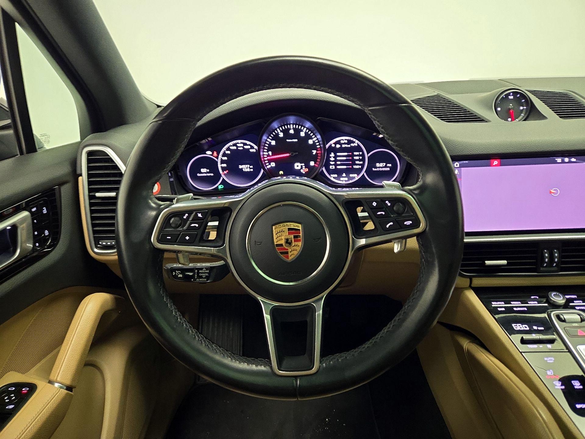 Thumbnail: 2020 Porsche Cayenne - 10