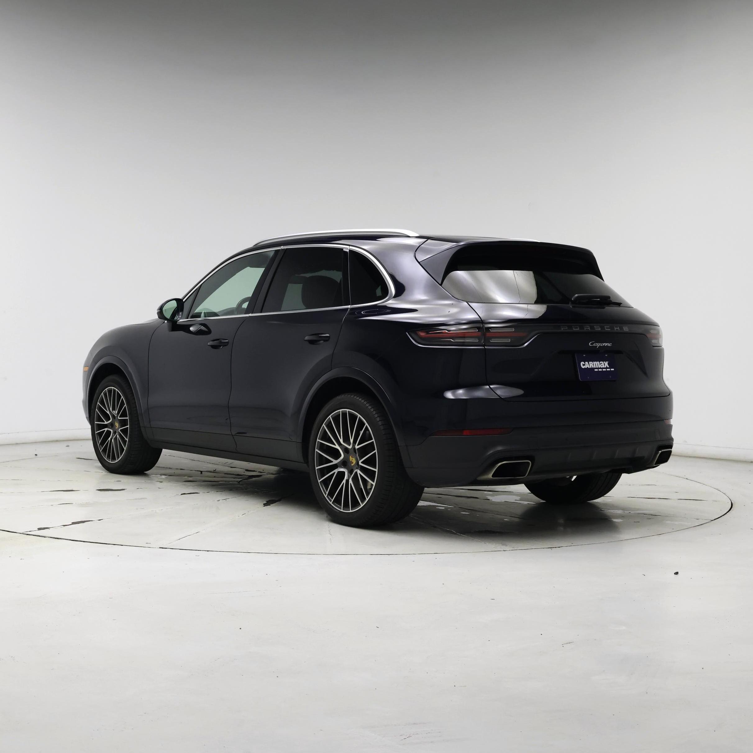 Thumbnail: 2020 Porsche Cayenne - 2