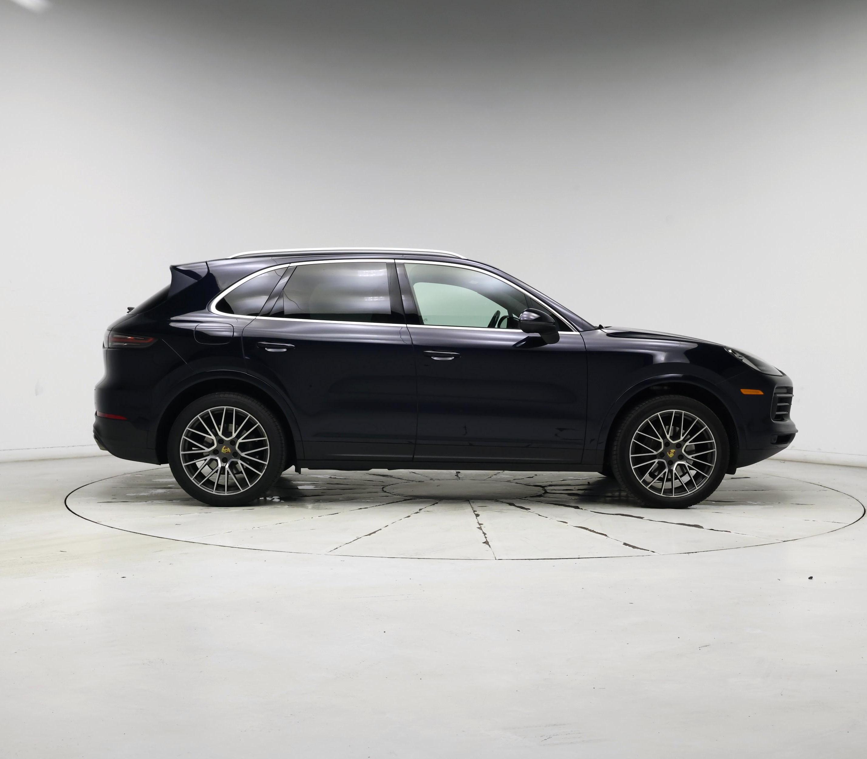 Thumbnail: 2020 Porsche Cayenne - 7