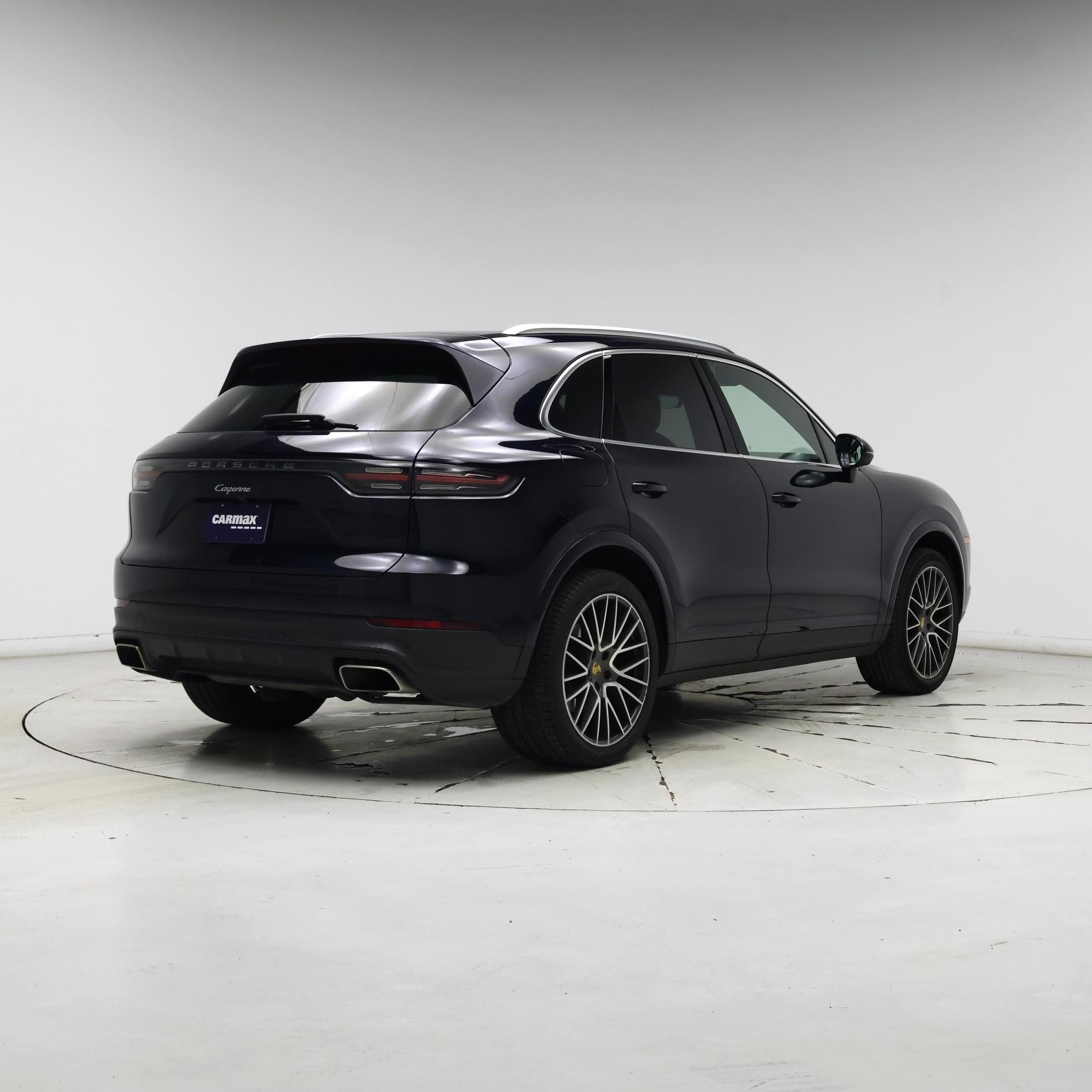 Thumbnail: 2020 Porsche Cayenne - 8