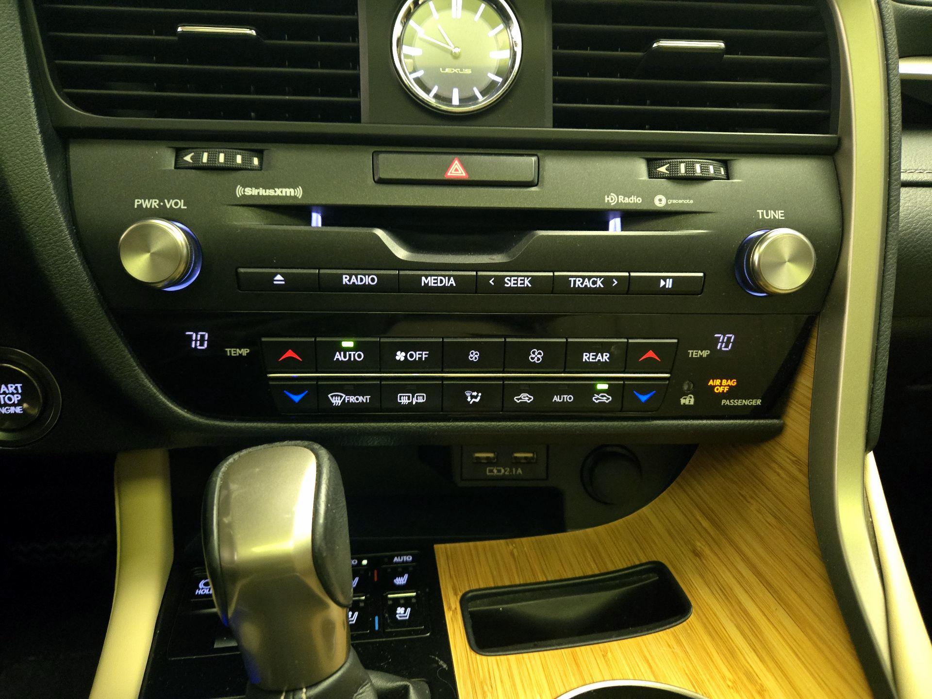 Thumbnail: 2022 Lexus RX - 17