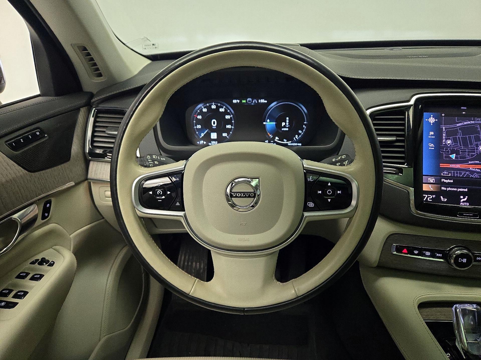 Thumbnail: 2022 Volvo XC90 - 10