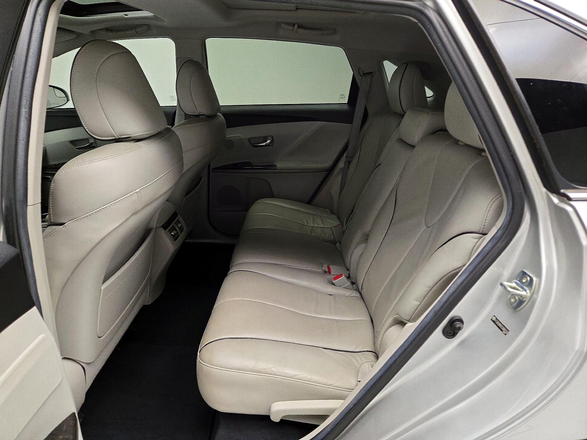 Thumbnail: 2014 Toyota Venza - 20