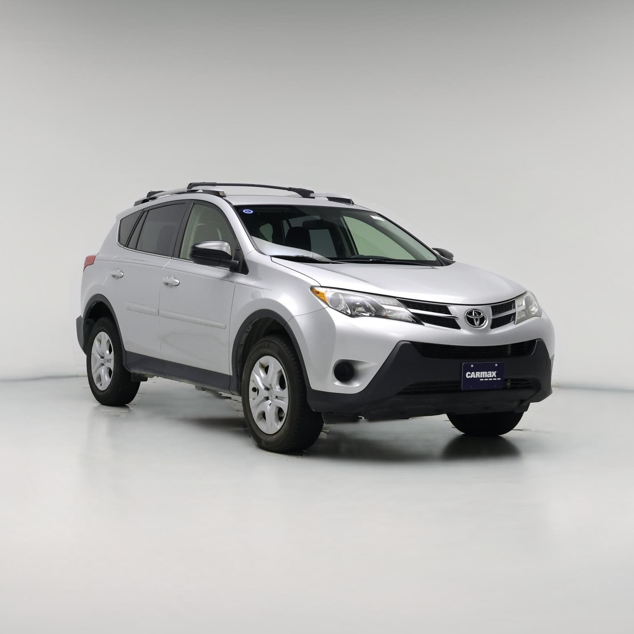 Thumbnail: 2015 Toyota RAV4 - 1