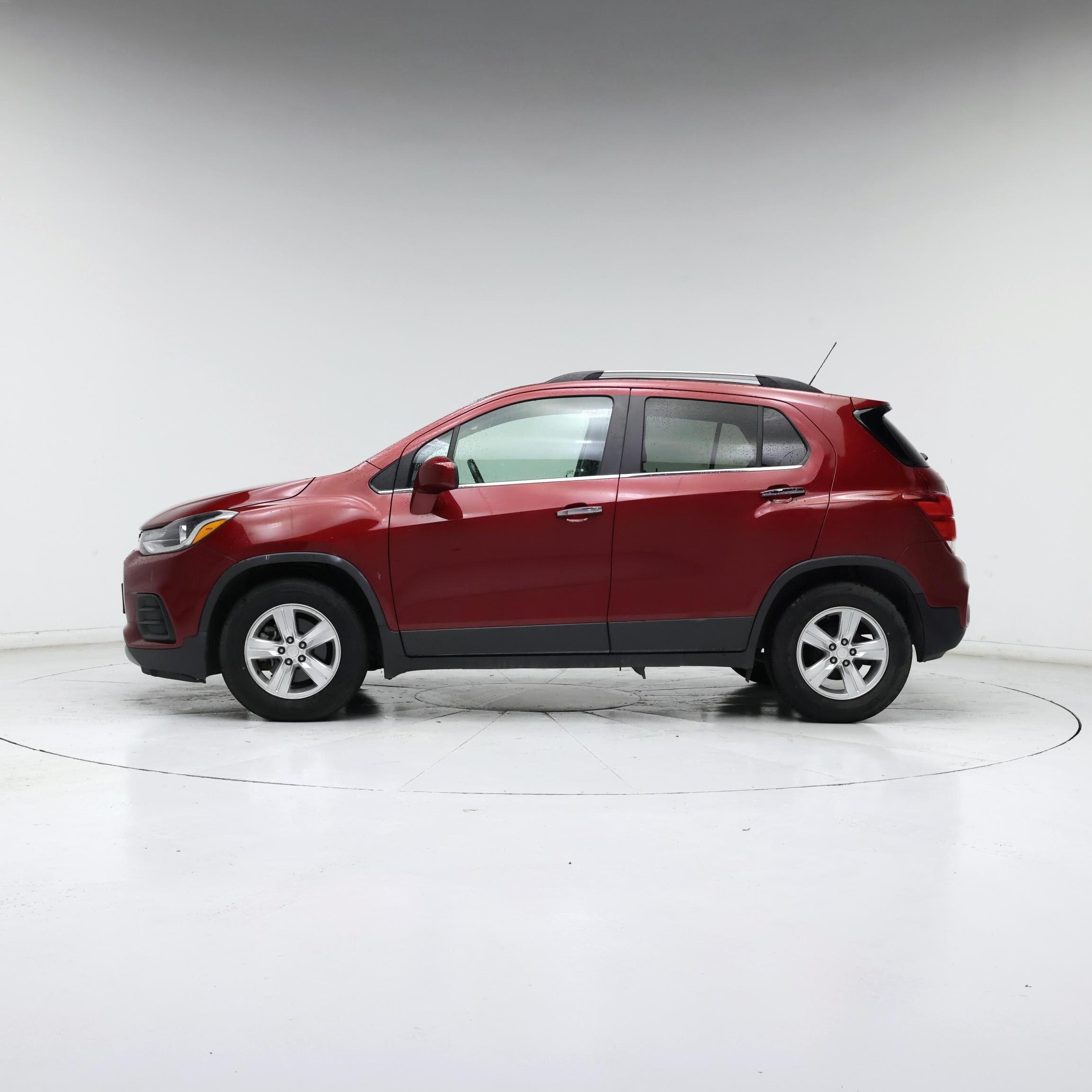 Thumbnail: 2019 Chevrolet Trax - 3